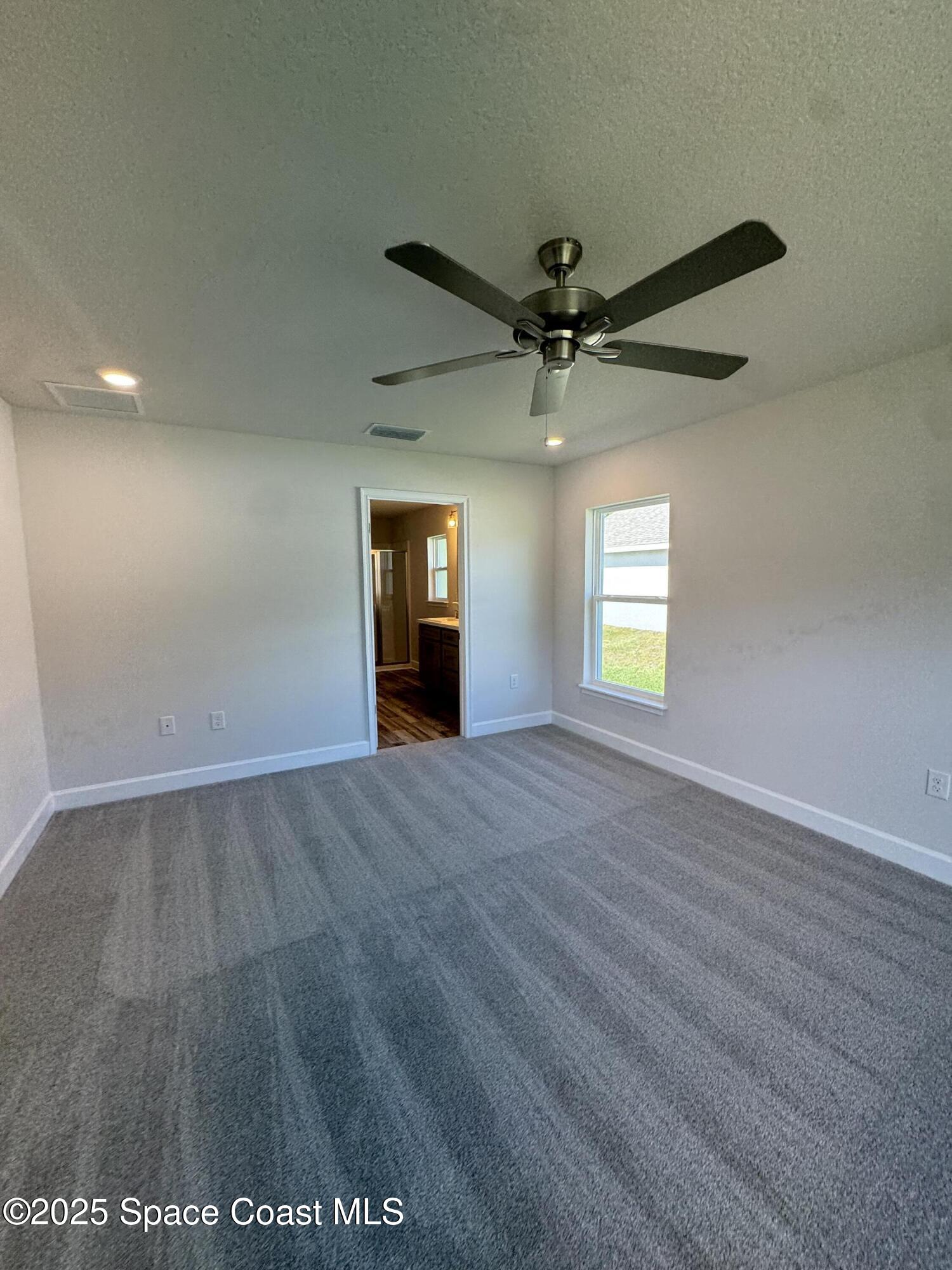 1347 De Groodt Road SW