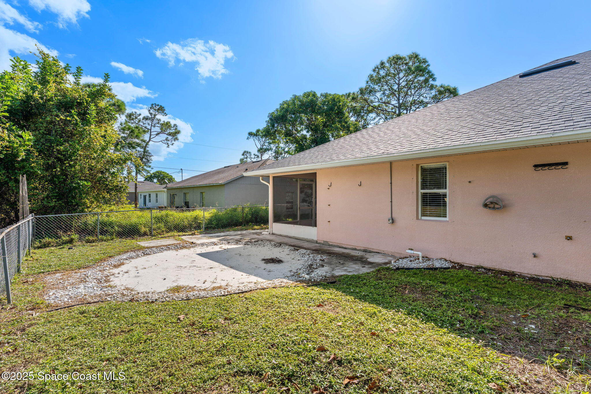 158 Empress Avenue, B