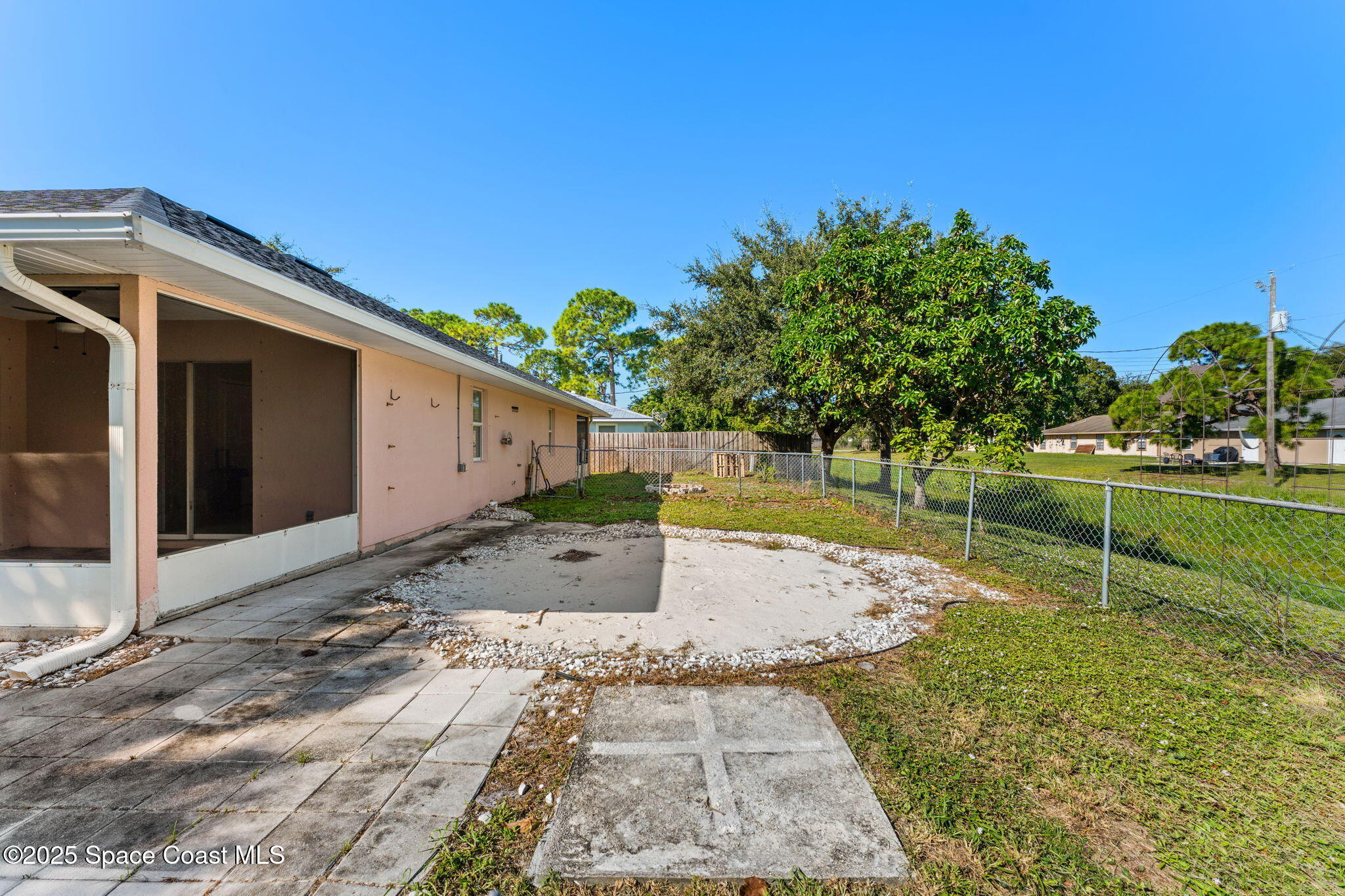 158 Empress Avenue, B