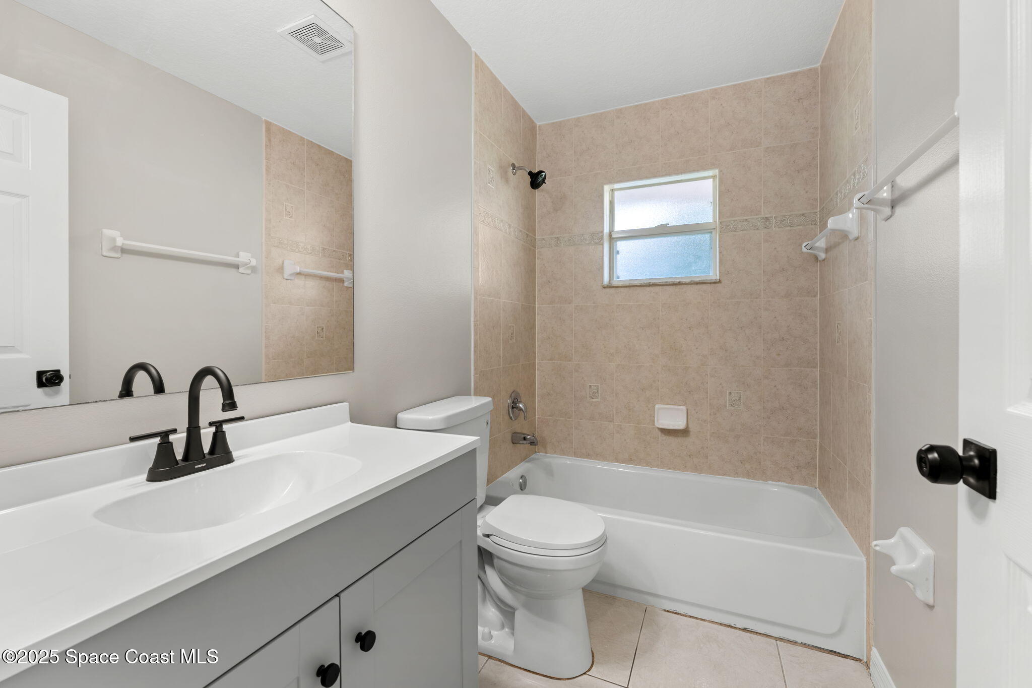 158 Empress Avenue, B