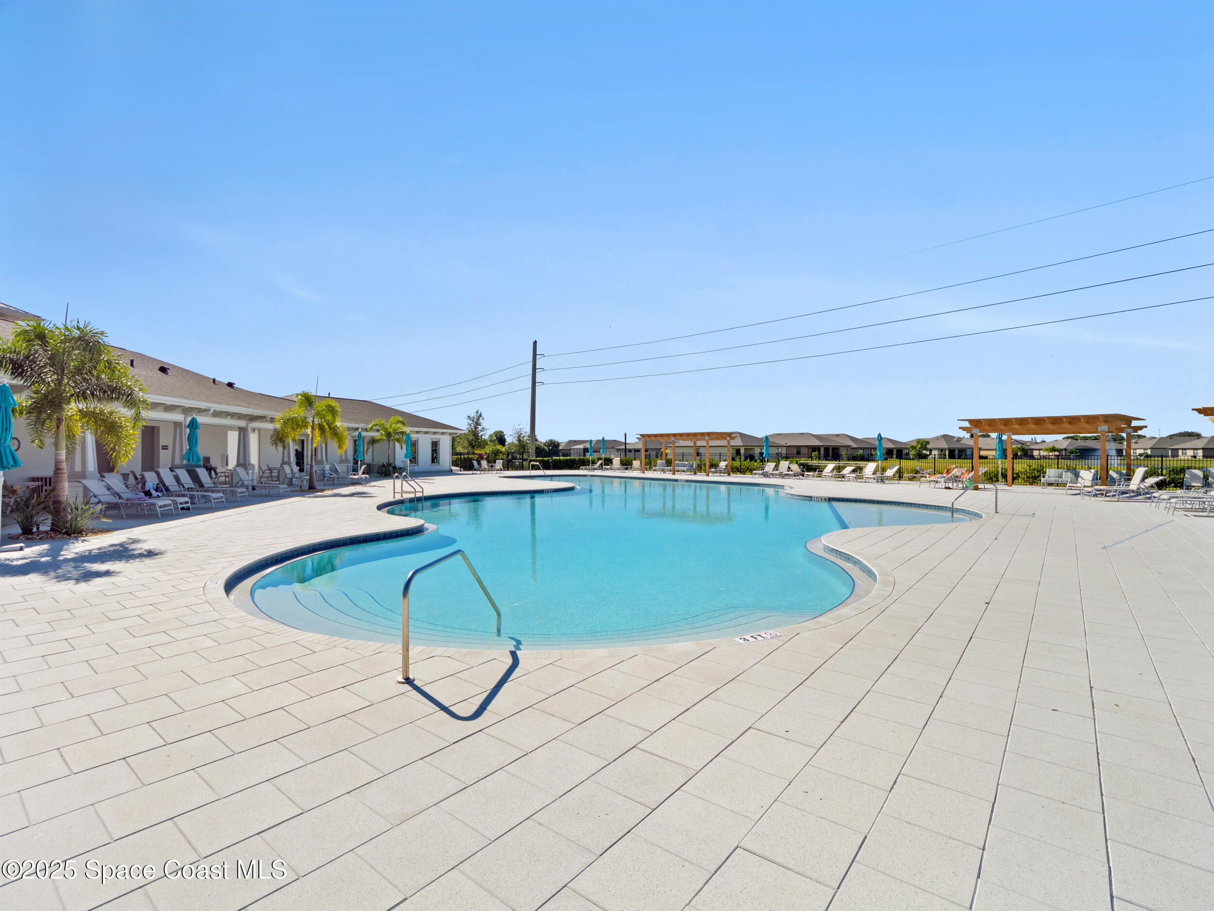 5678 Waterfall Place