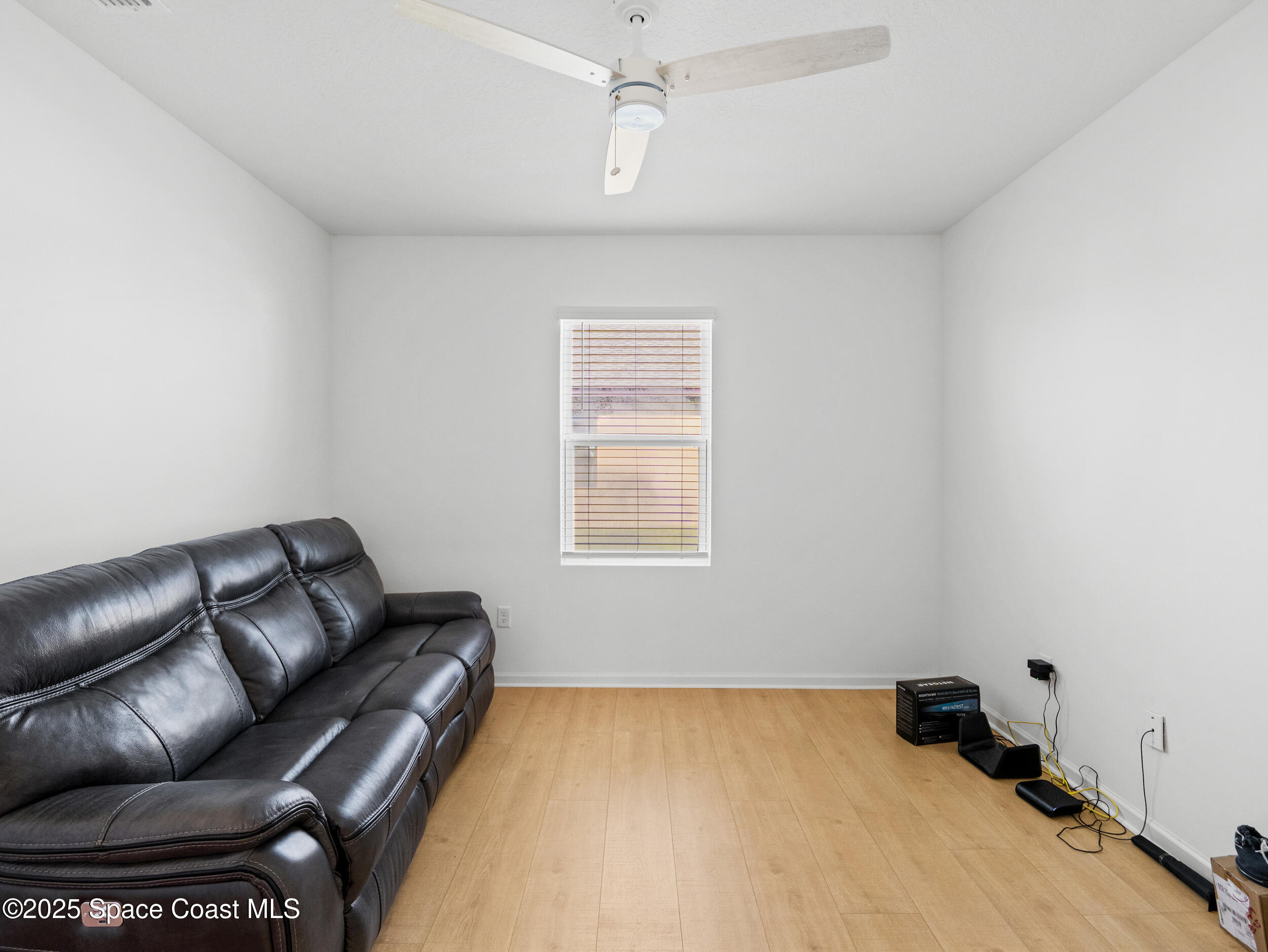 5678 Waterfall Place