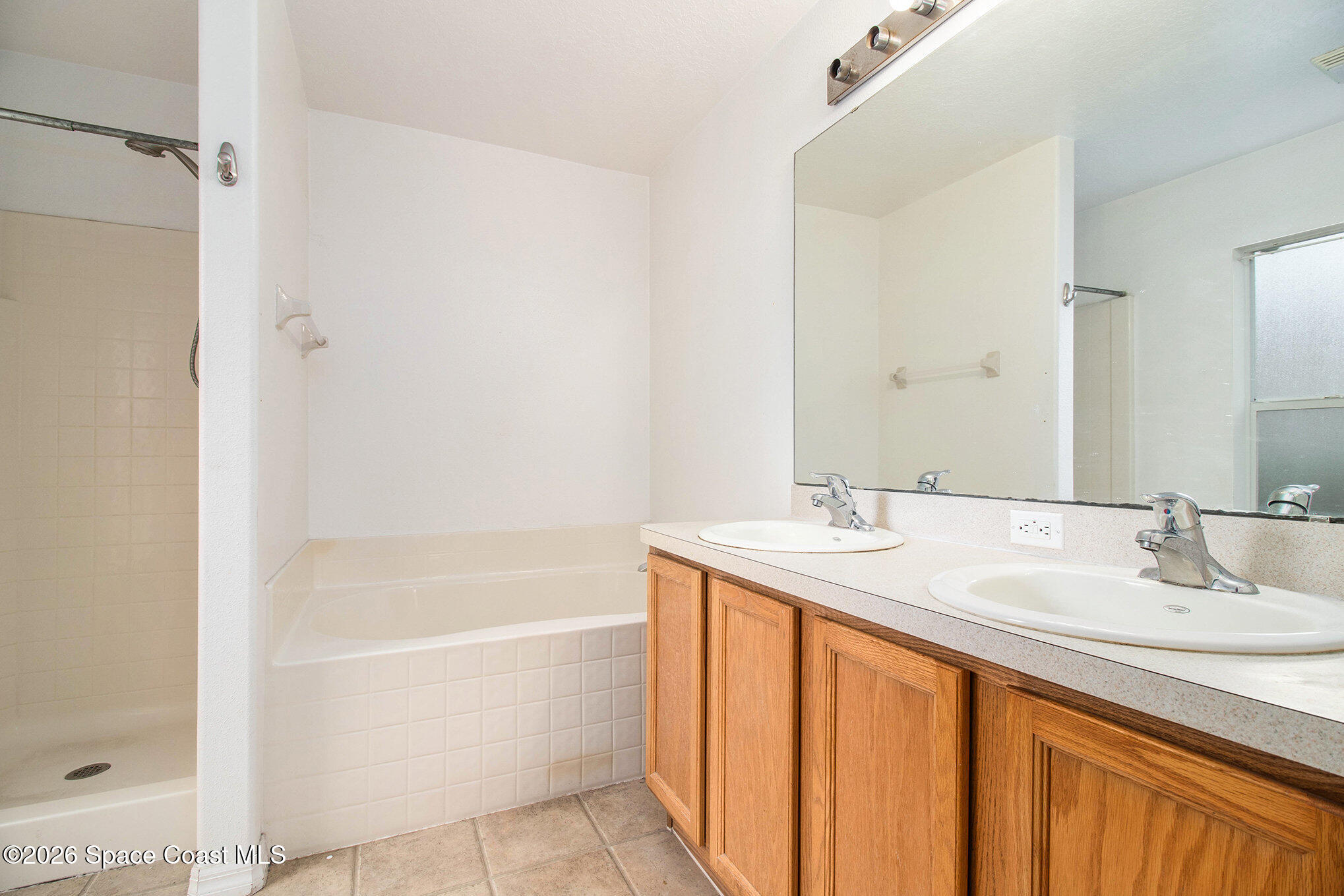 608 Cypress Oak Circle, DeLand