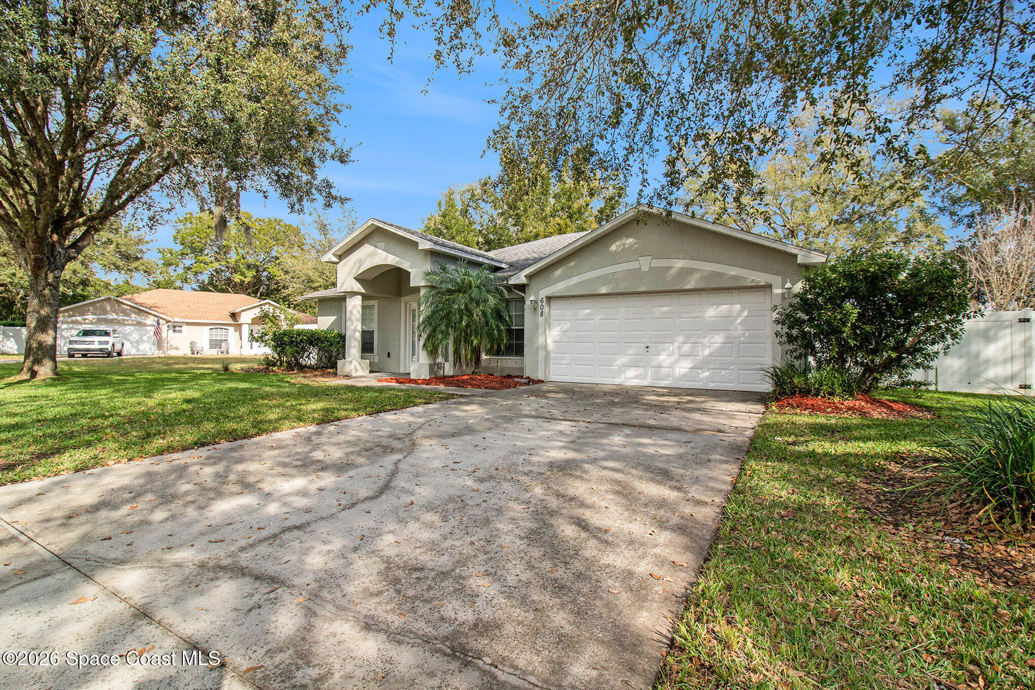 608 Cypress Oak Circle, DeLand