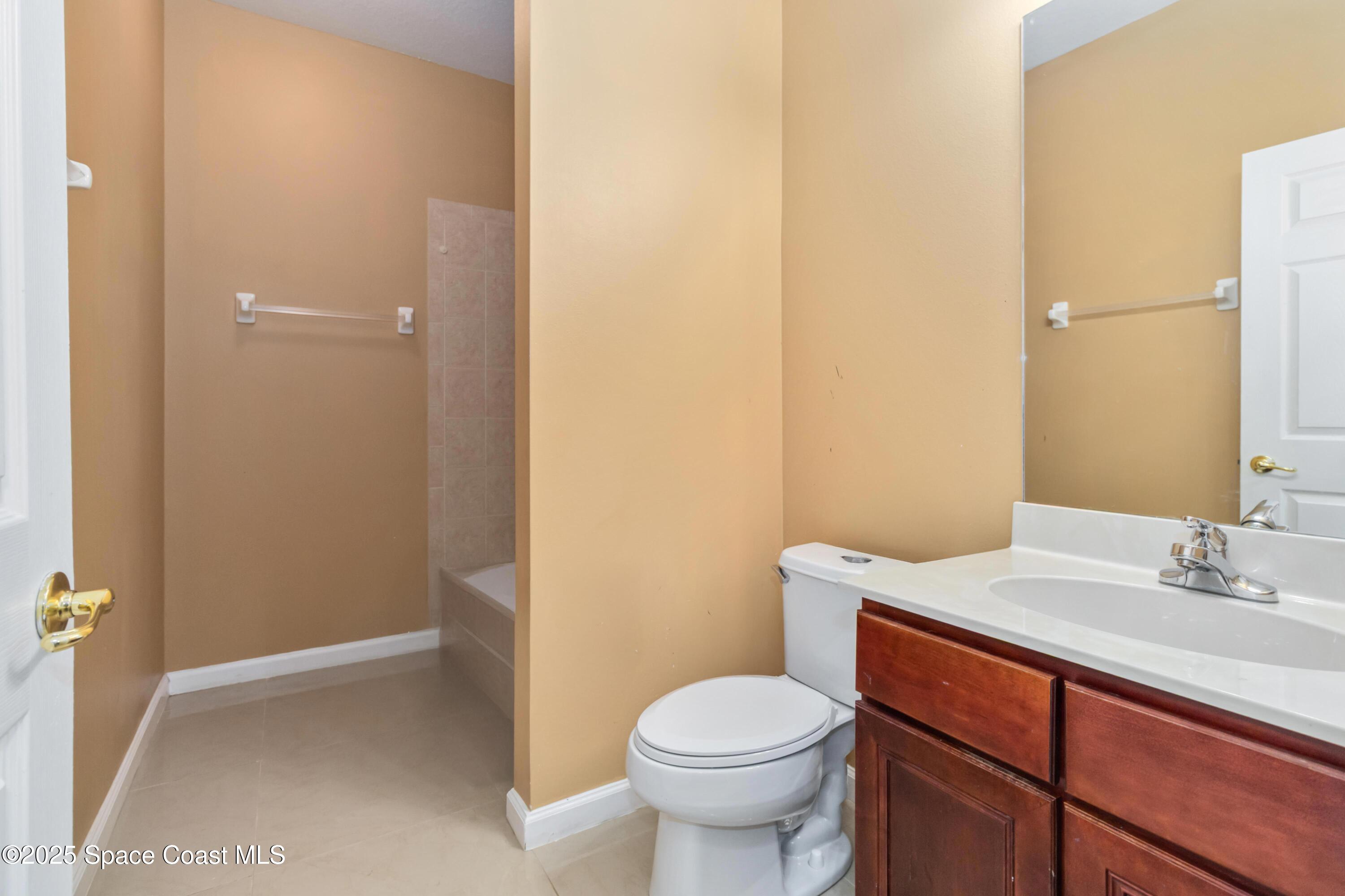 185 Wading Bird Circle SW