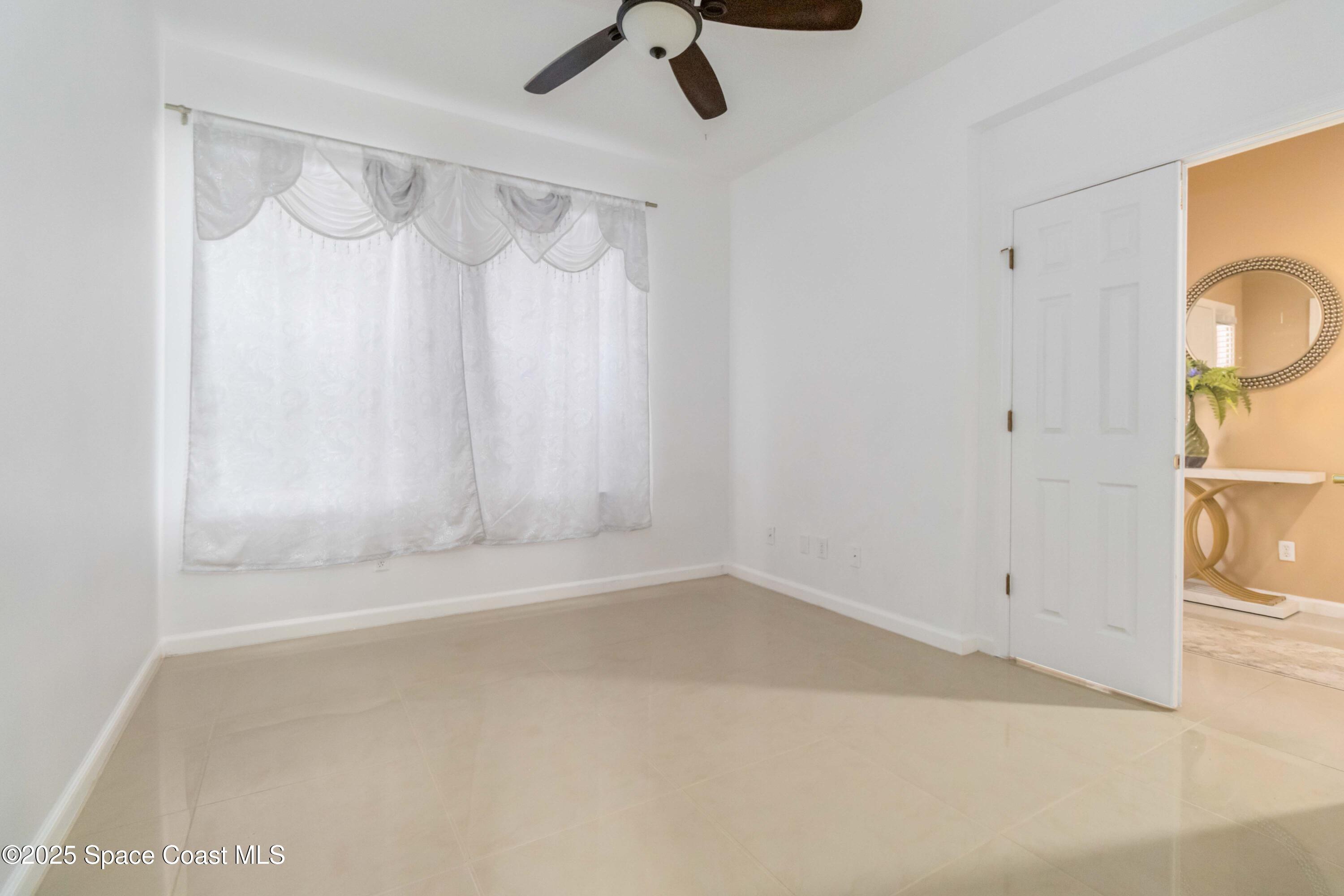 185 Wading Bird Circle SW