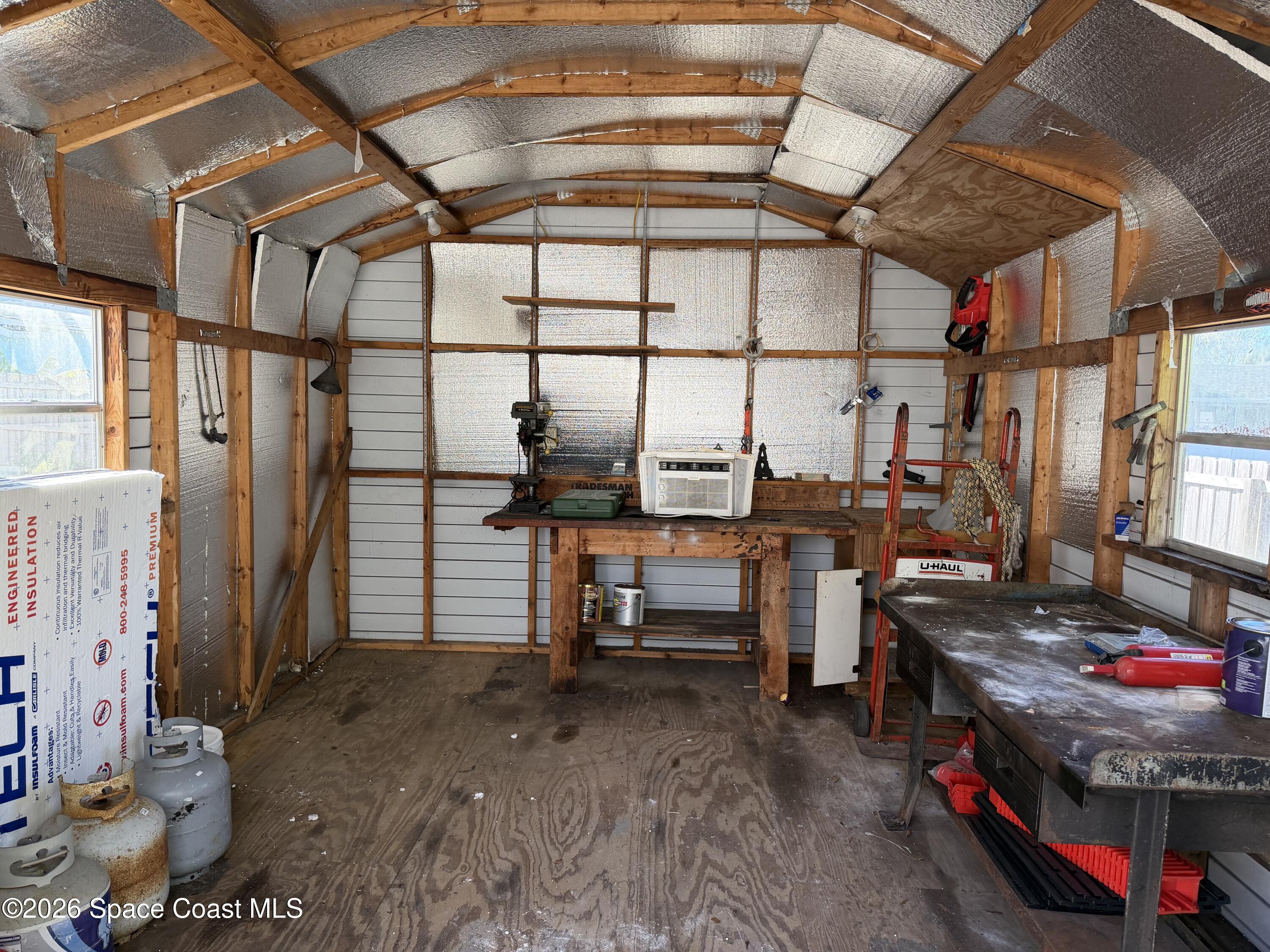 194 NW Abalone Road NW