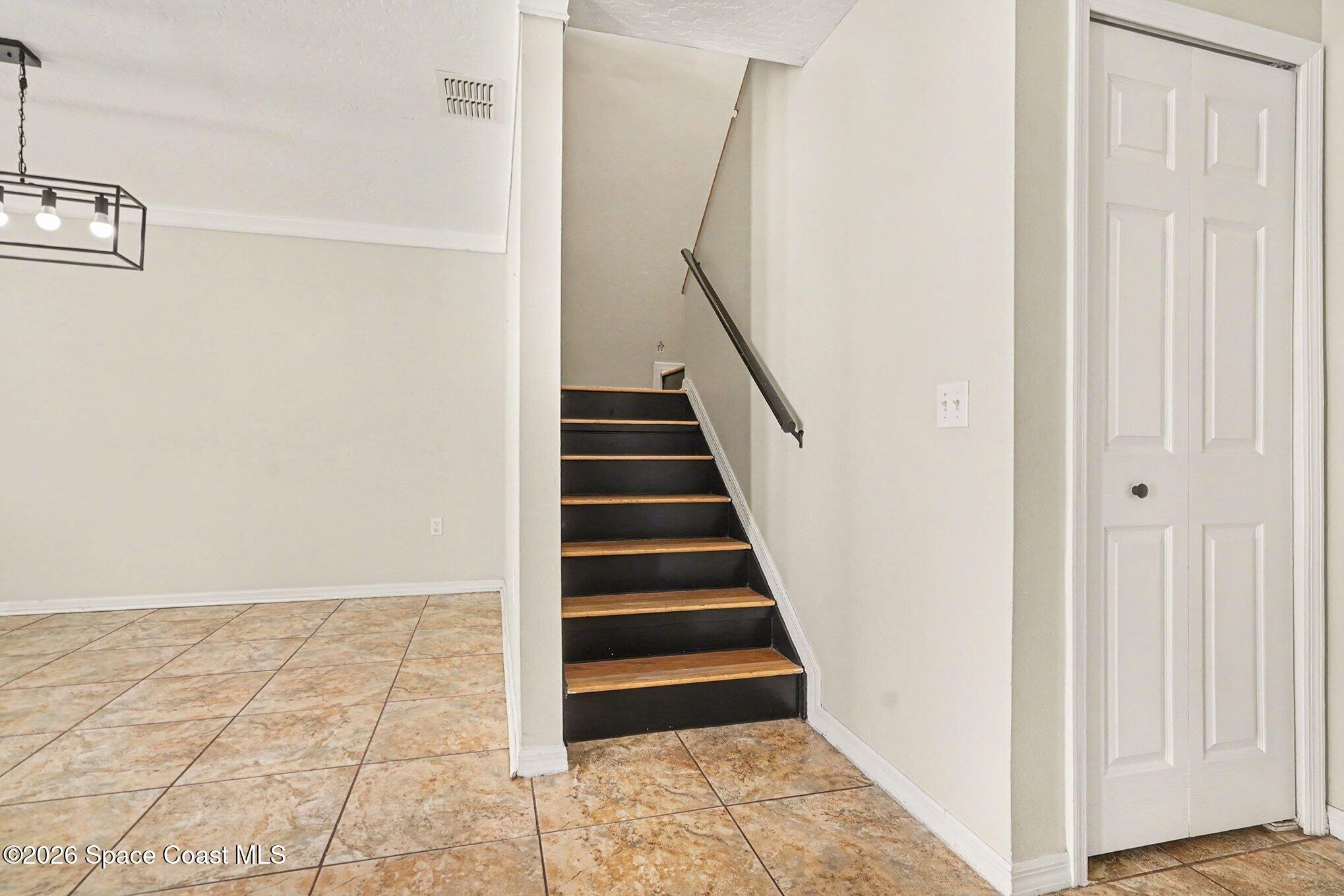 194 NW Abalone Road NW