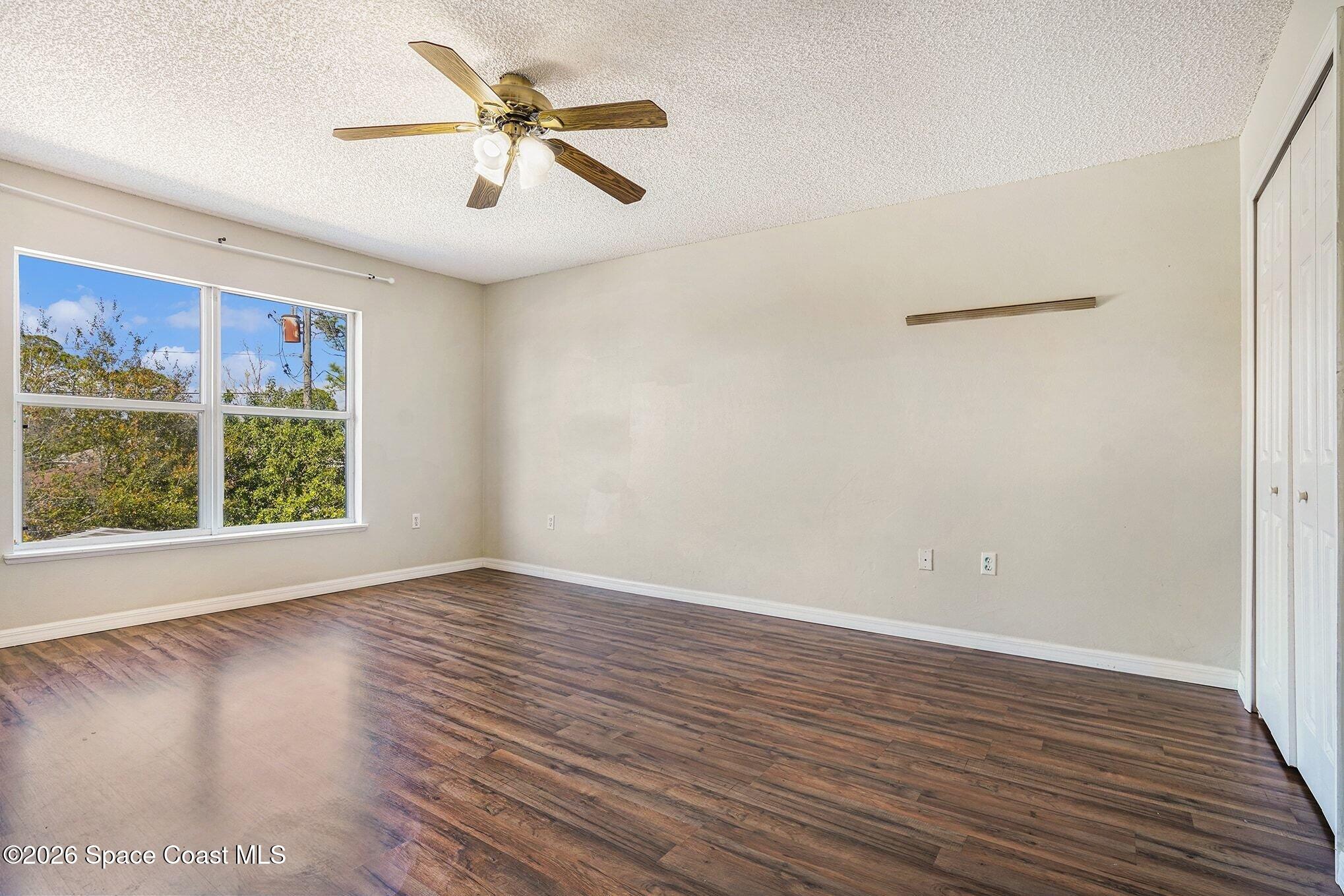 194 NW Abalone Road NW