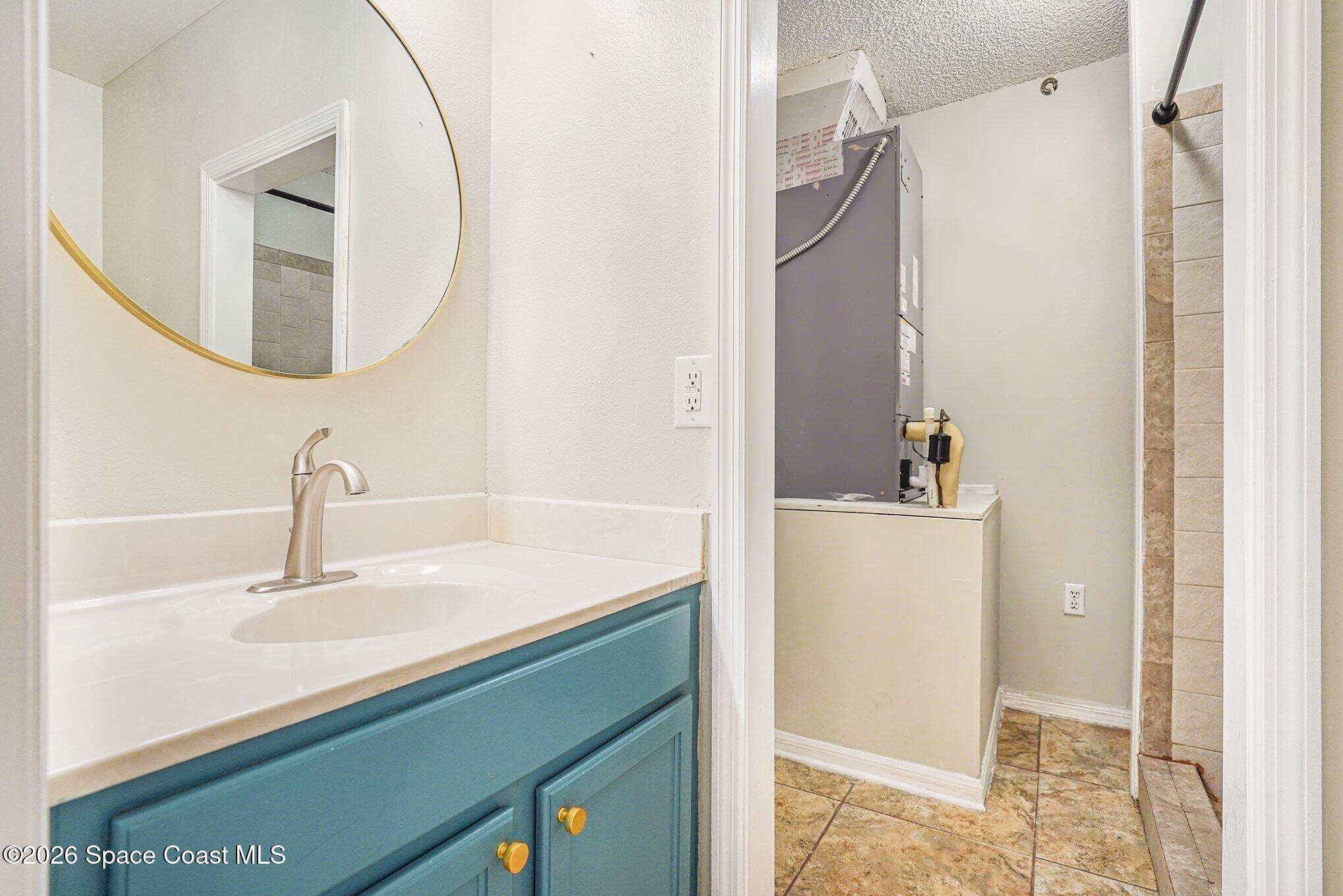 194 NW Abalone Road NW