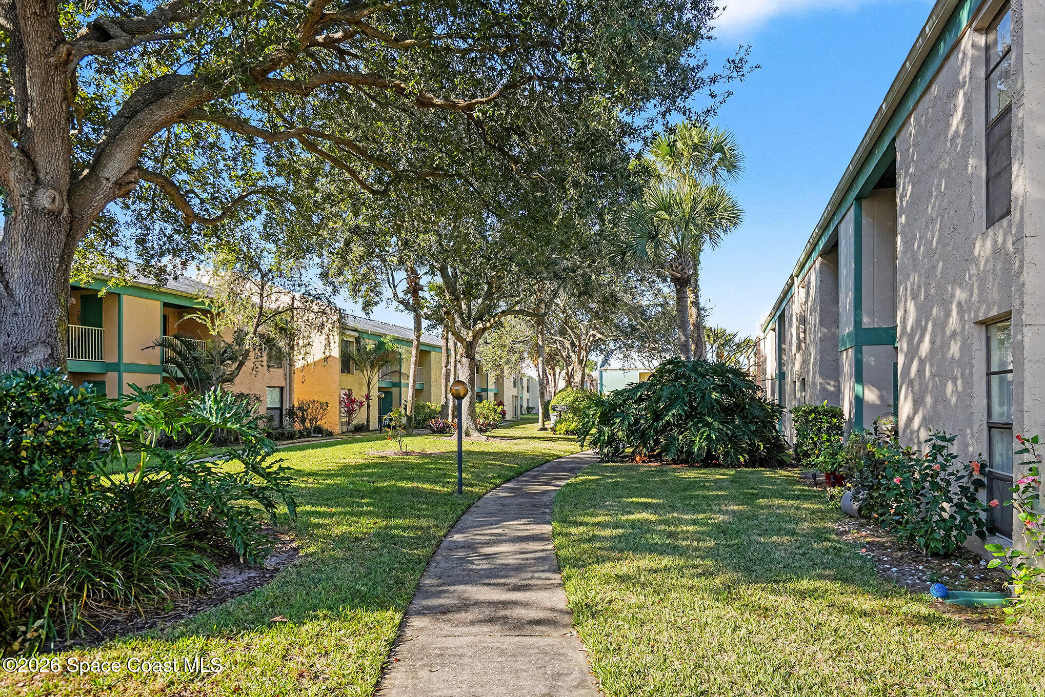 1225 N Wickham Road 411