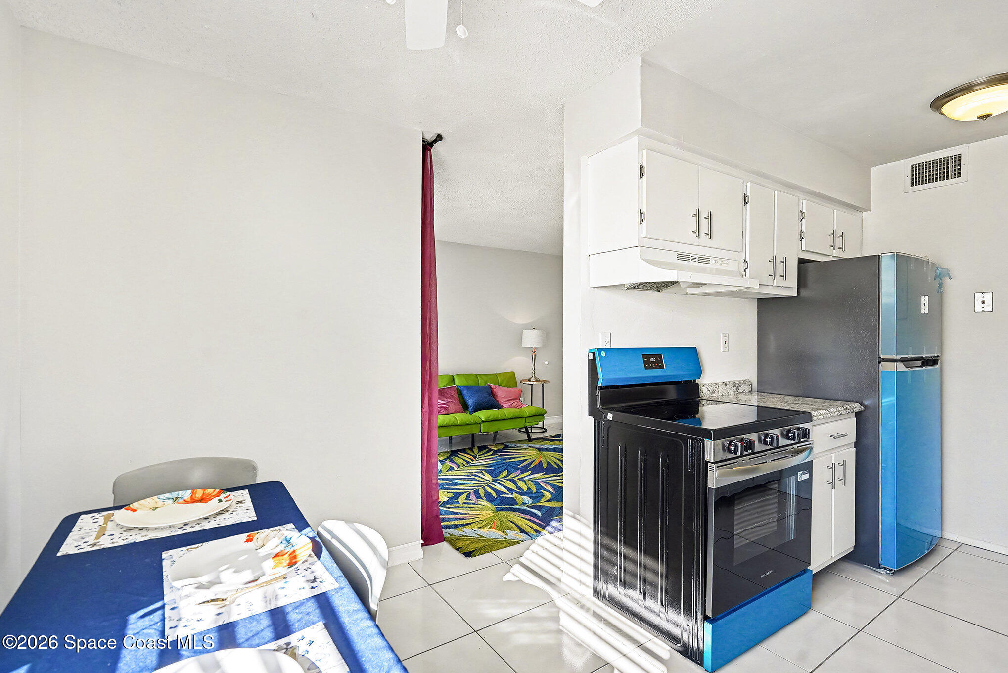 1225 N Wickham Road 411