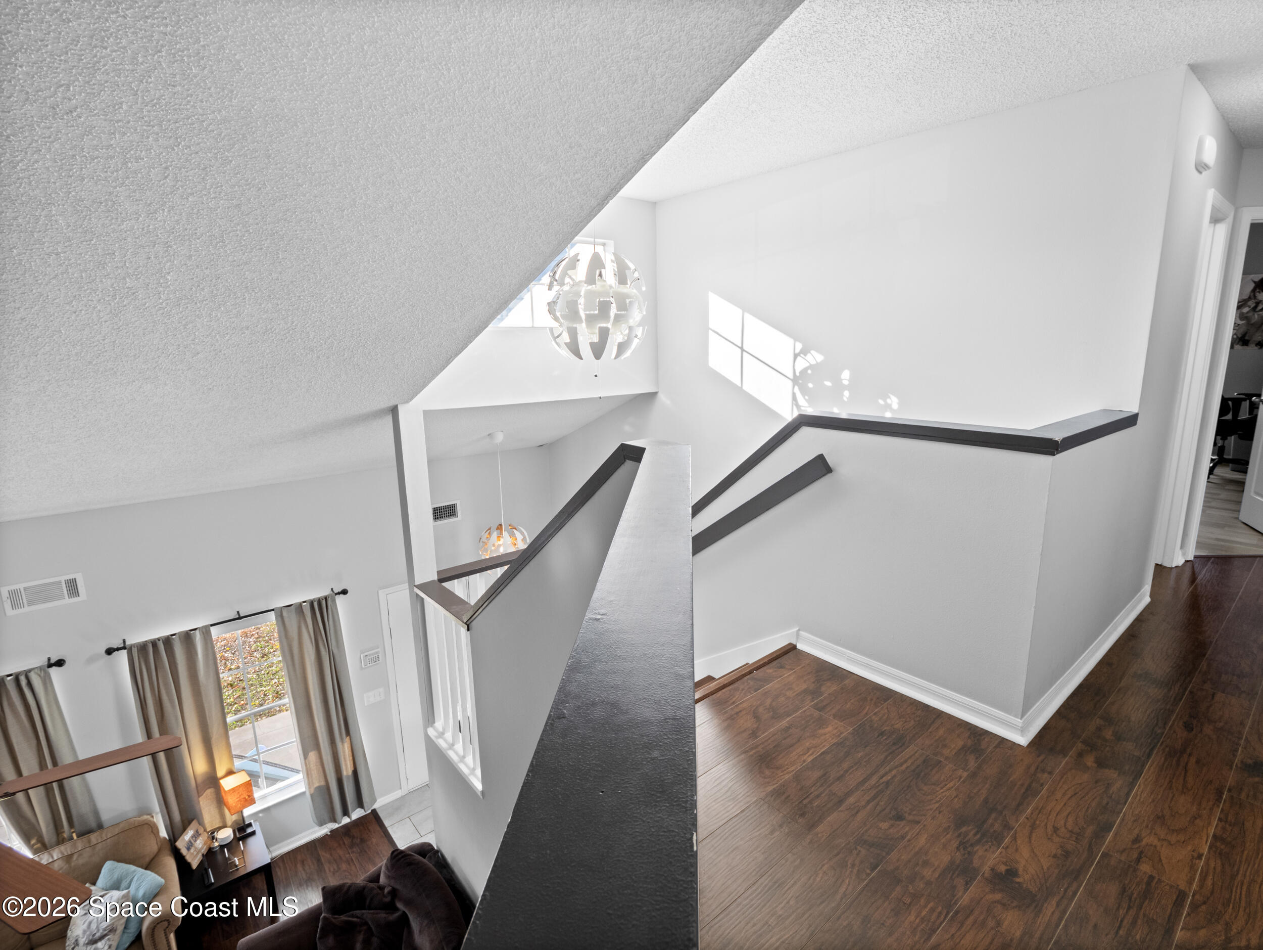 1543 Lawndale Circle