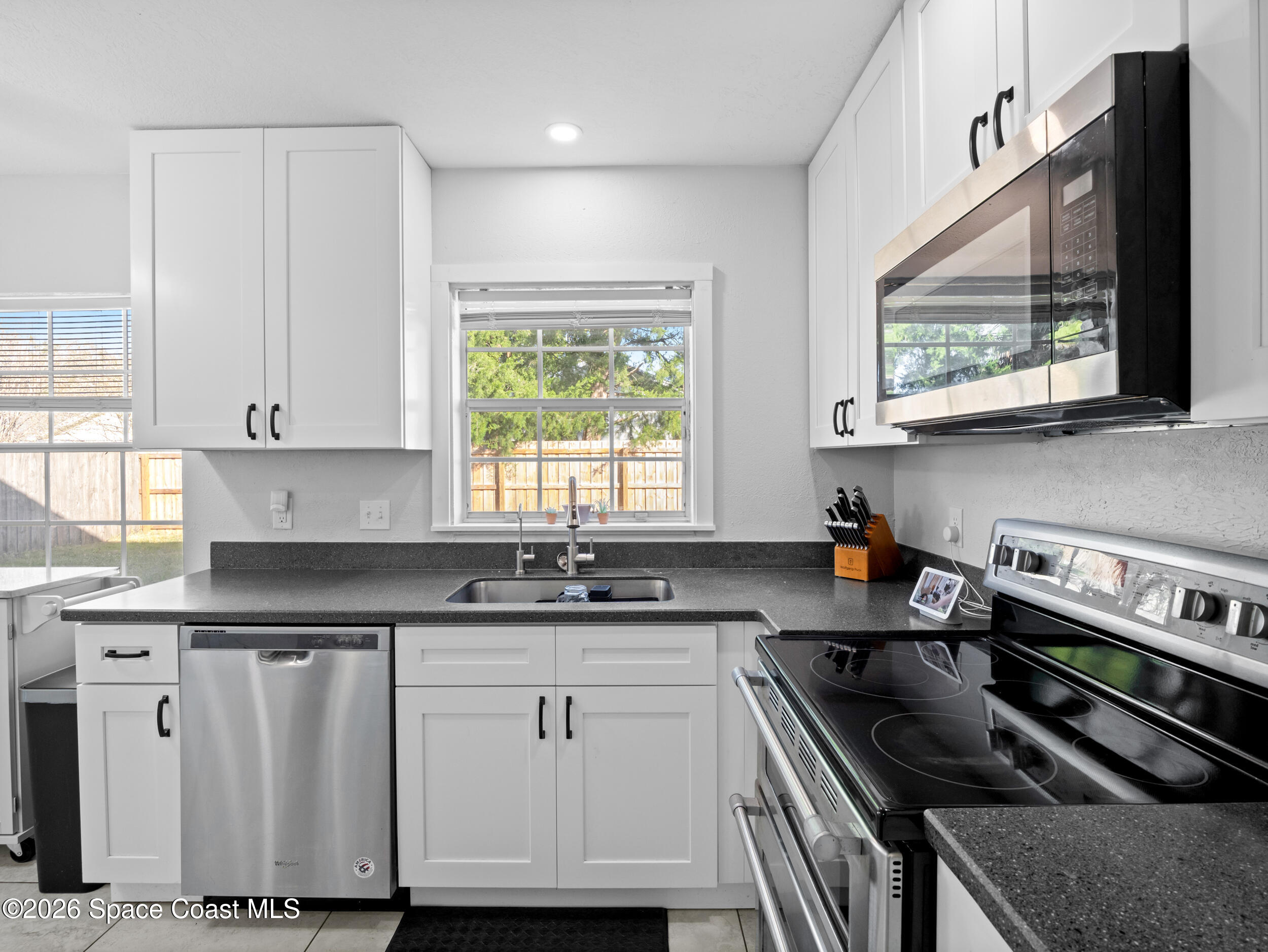 1543 Lawndale Circle