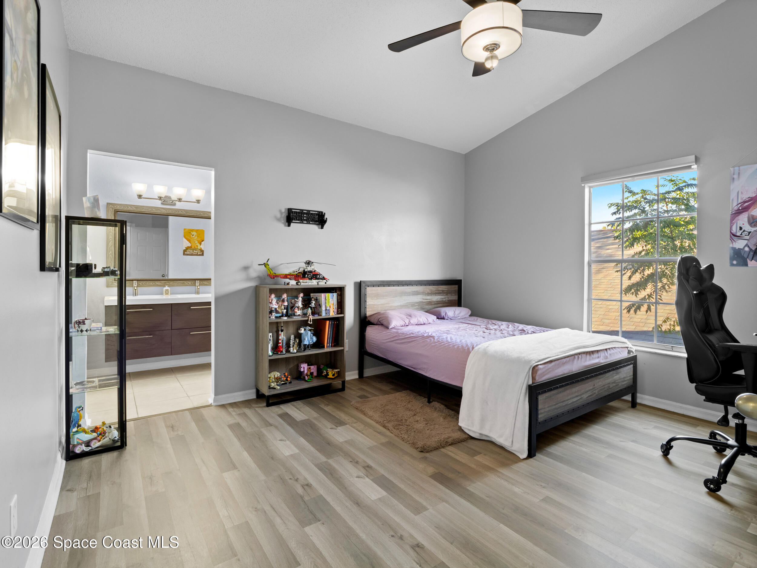 1543 Lawndale Circle