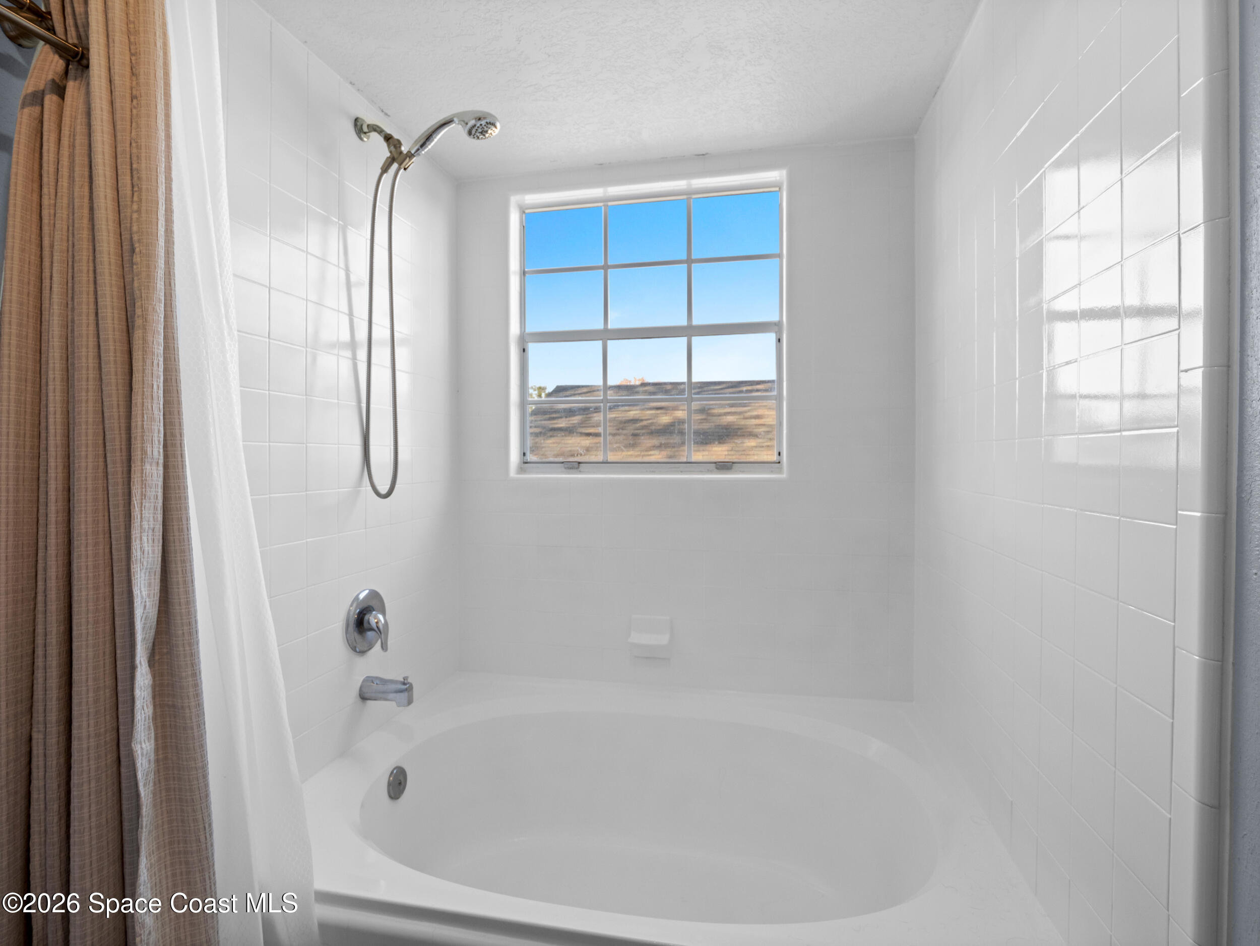 1543 Lawndale Circle