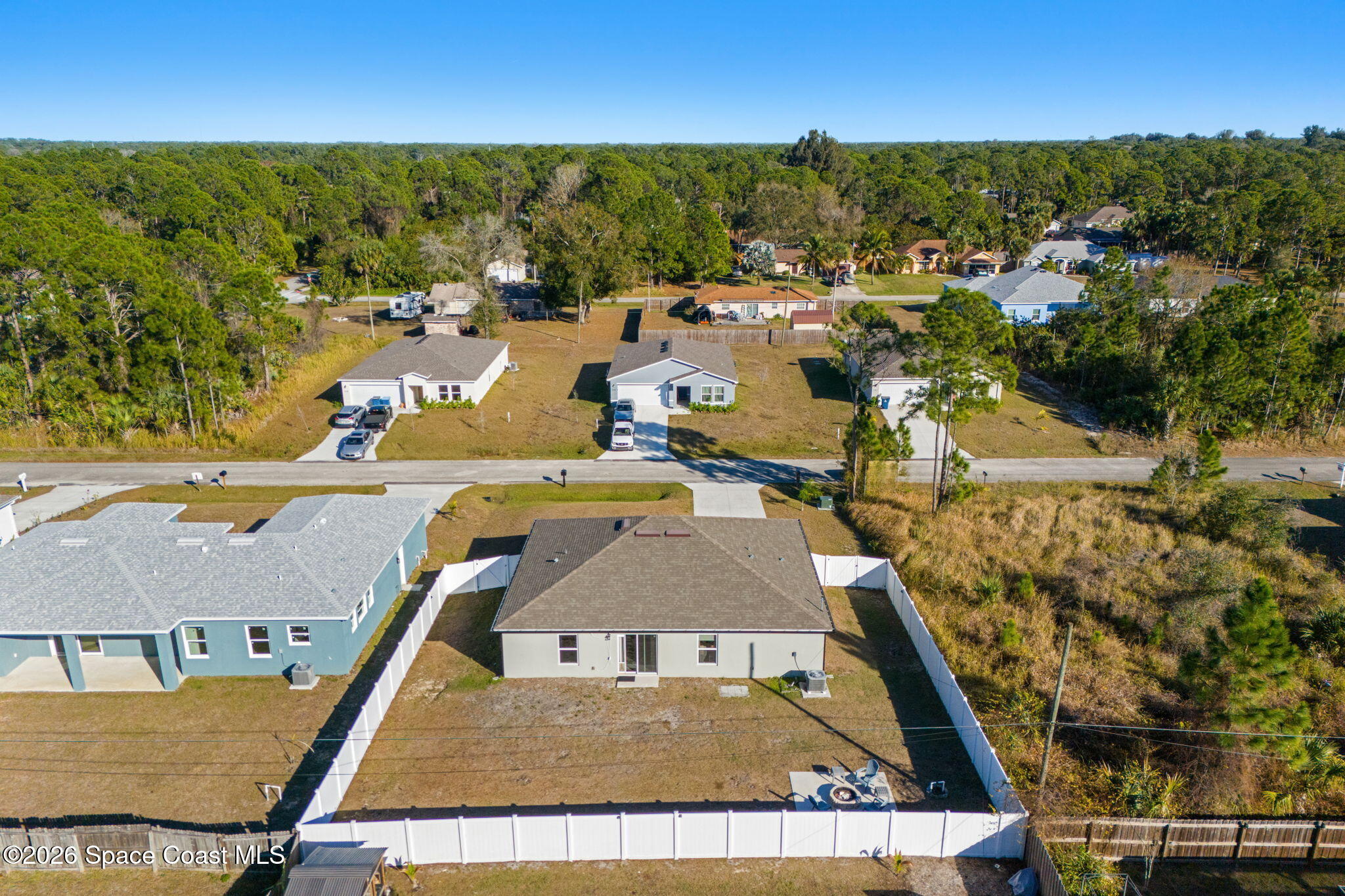 714 Daysland Avenue SW