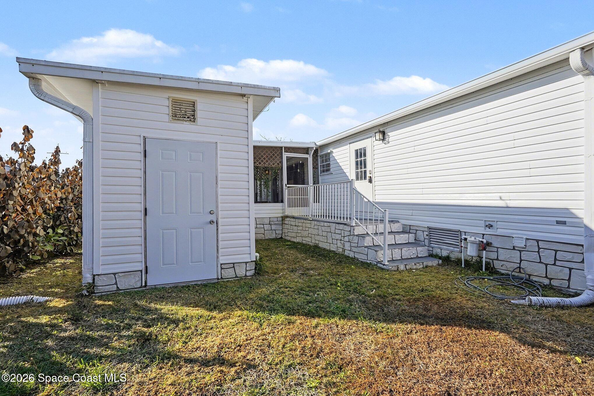 926 Laurel Circle