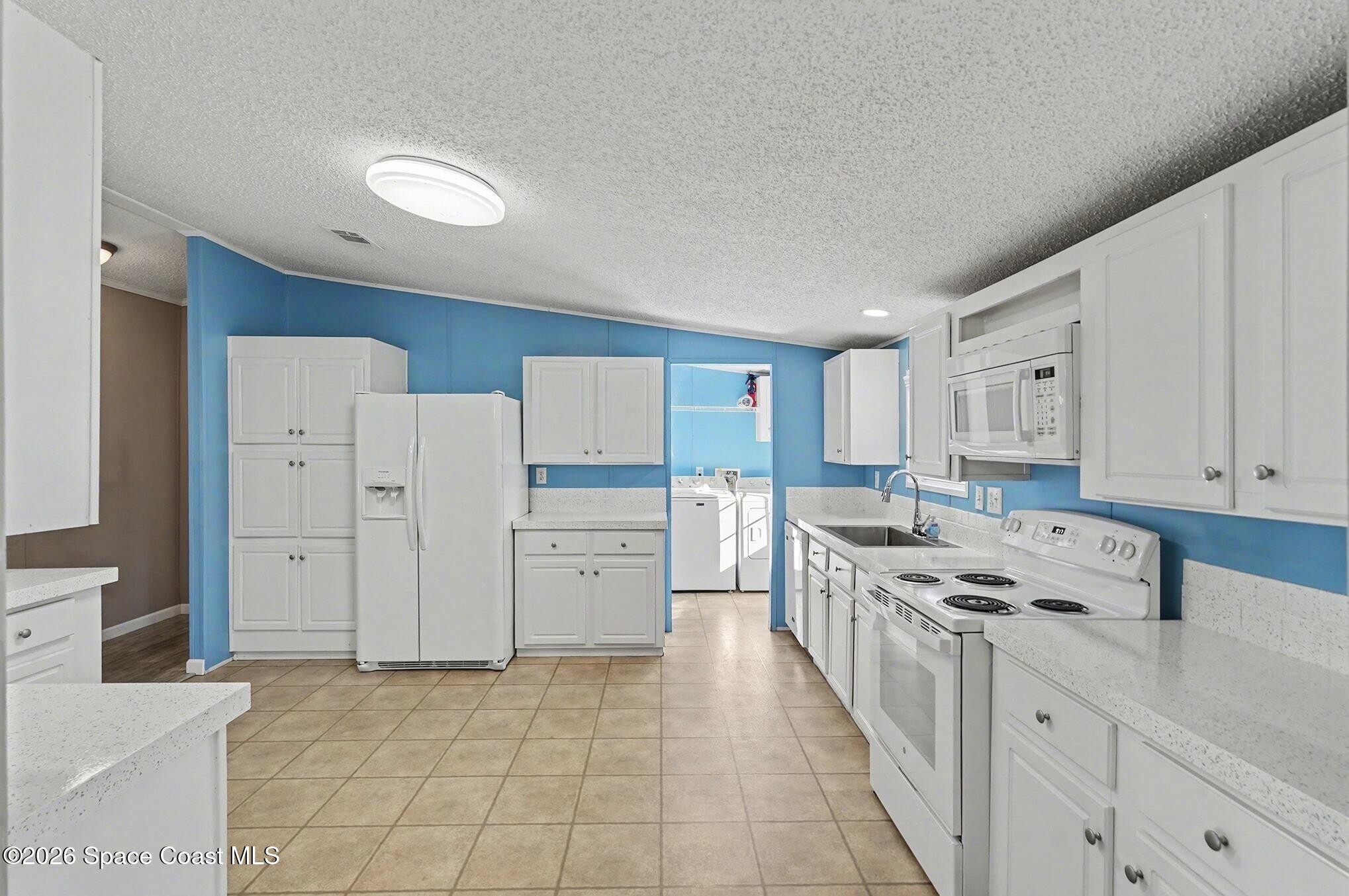 926 Laurel Circle