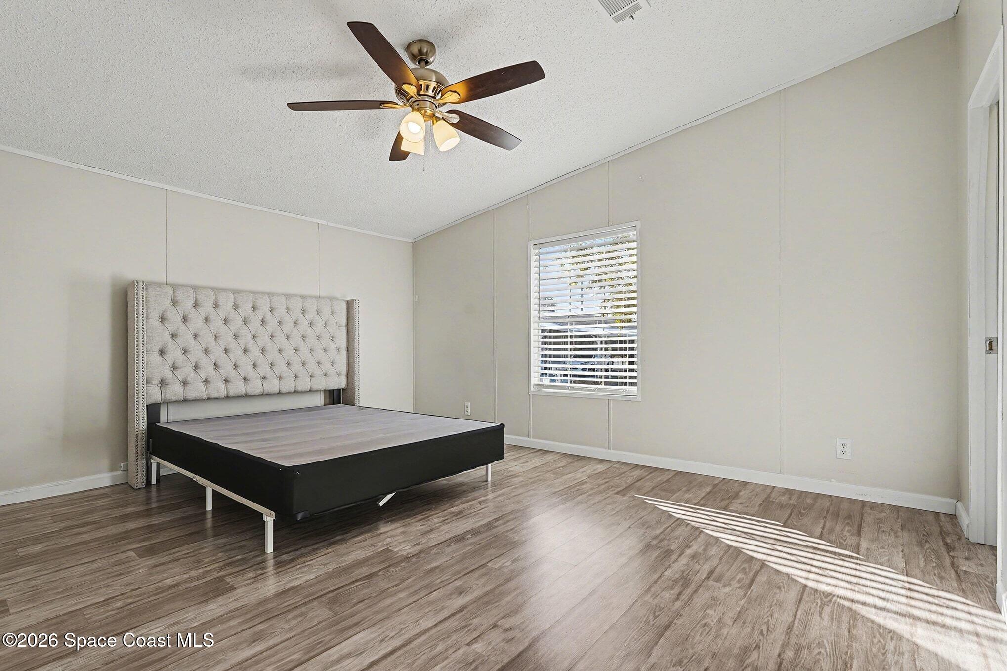926 Laurel Circle
