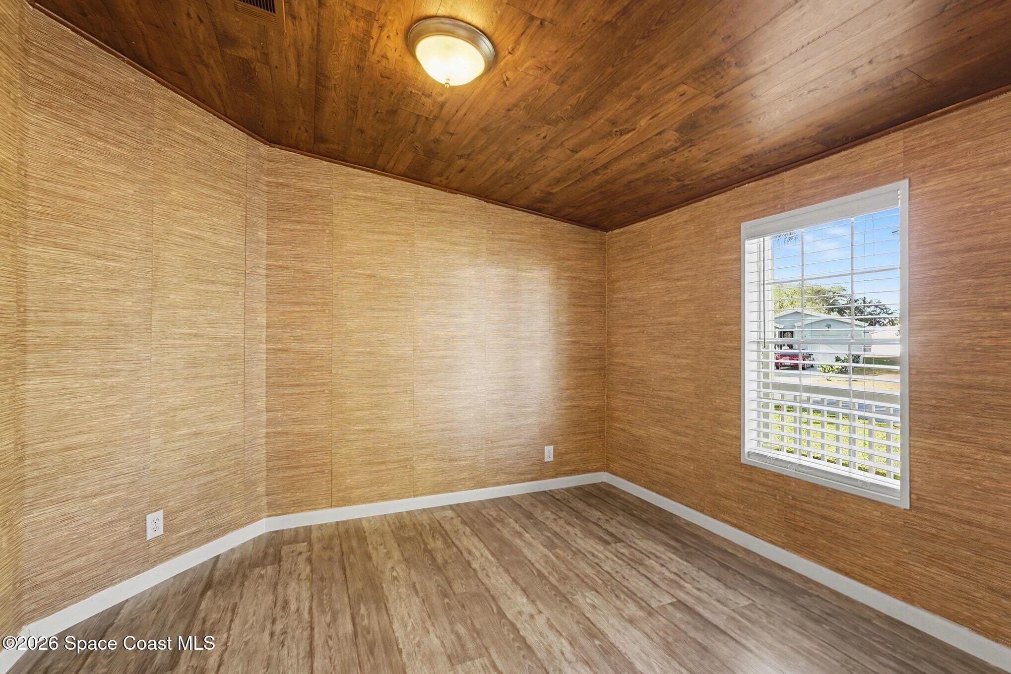 926 Laurel Circle