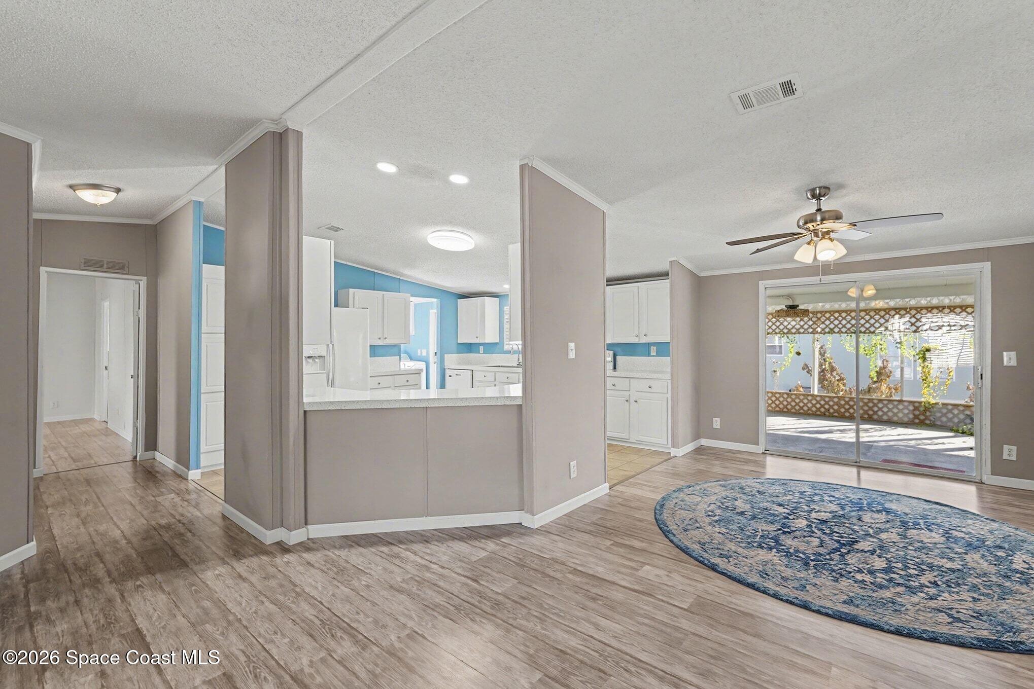 926 Laurel Circle