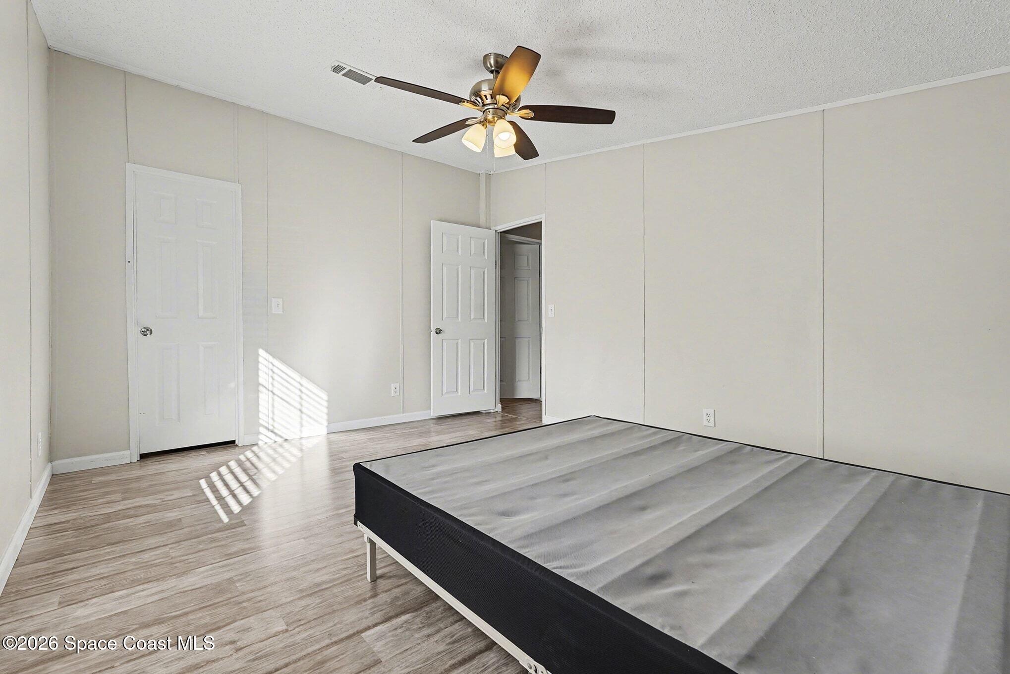 926 Laurel Circle