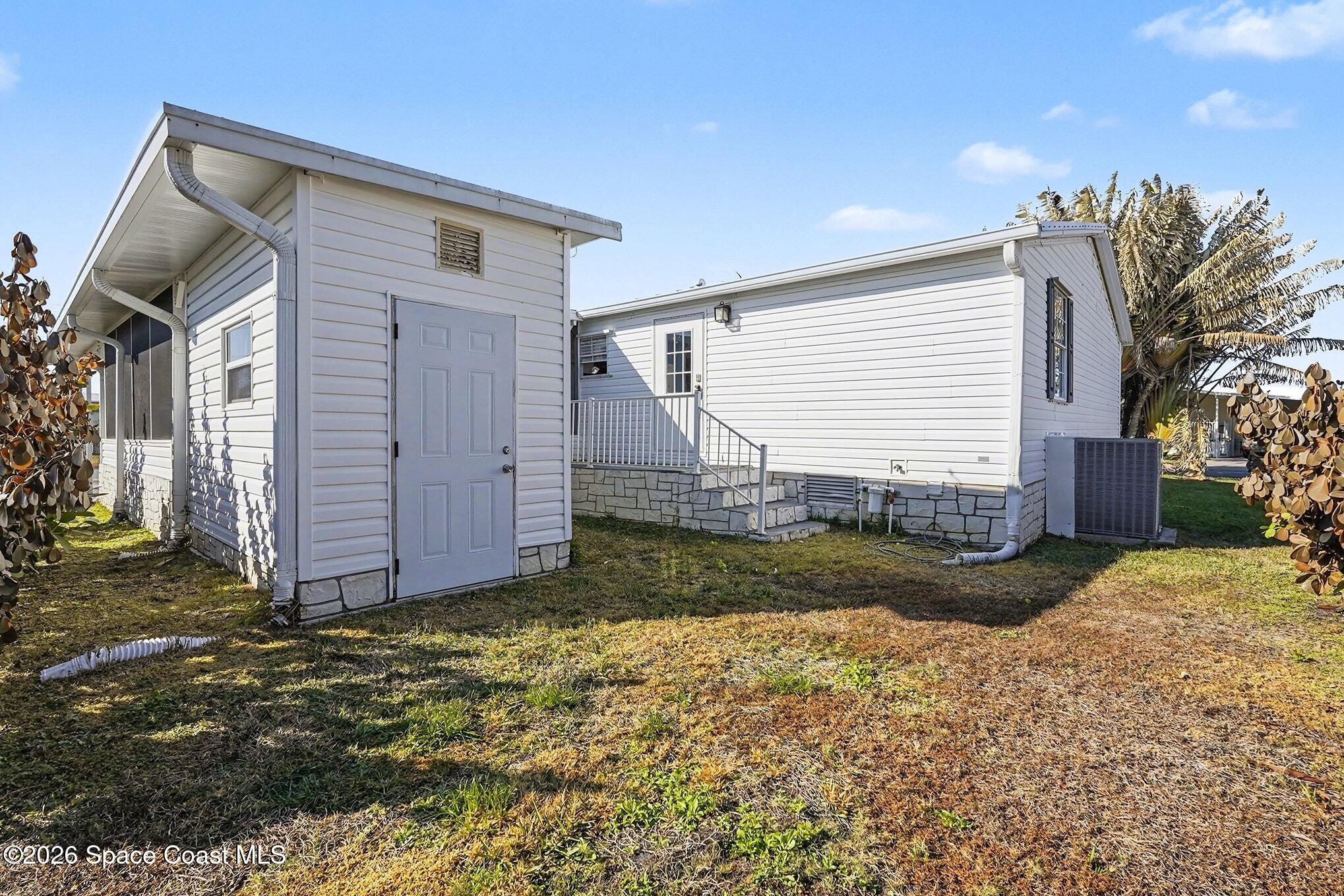 926 Laurel Circle