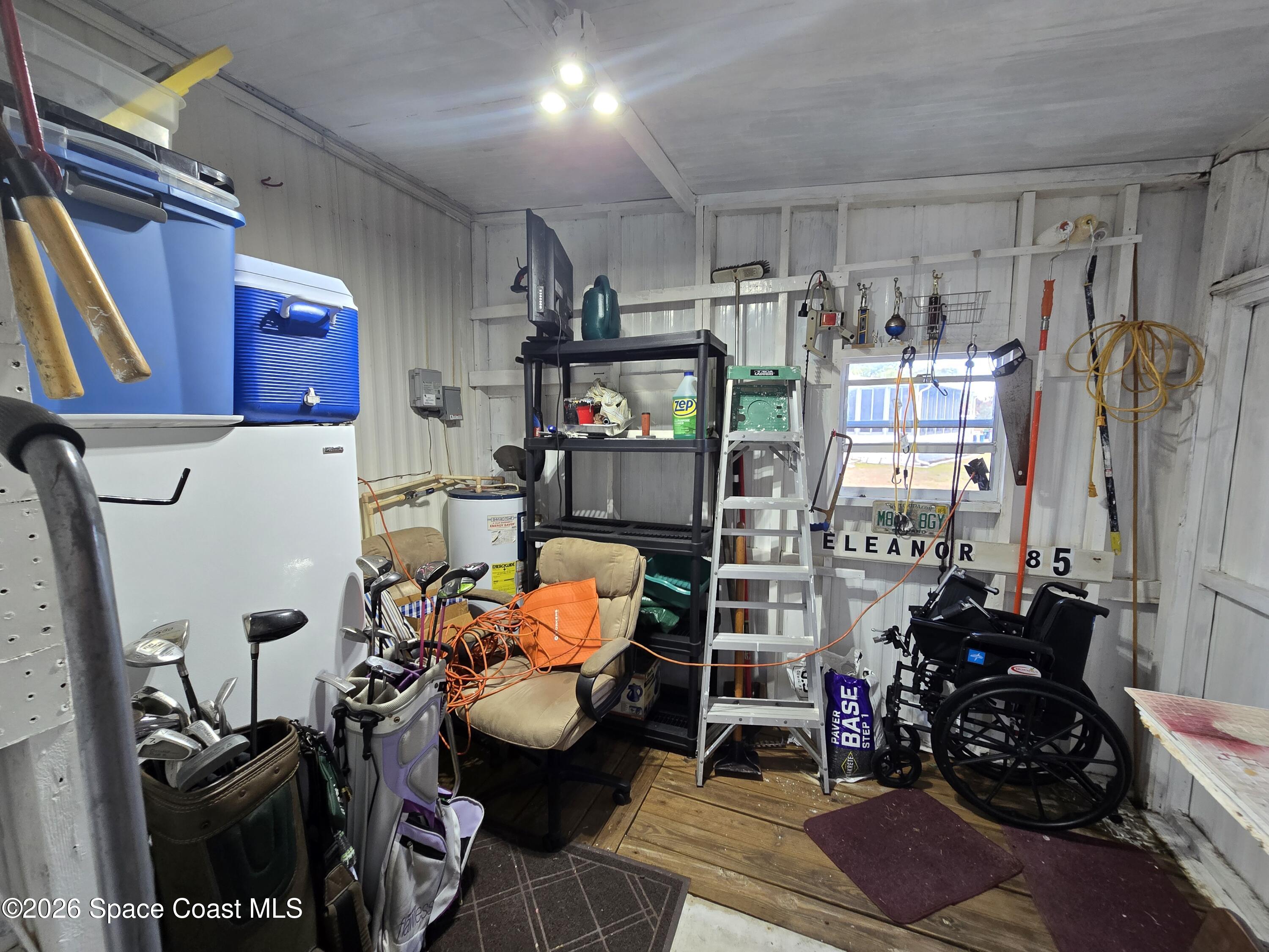 1058 Moonlight Court NE