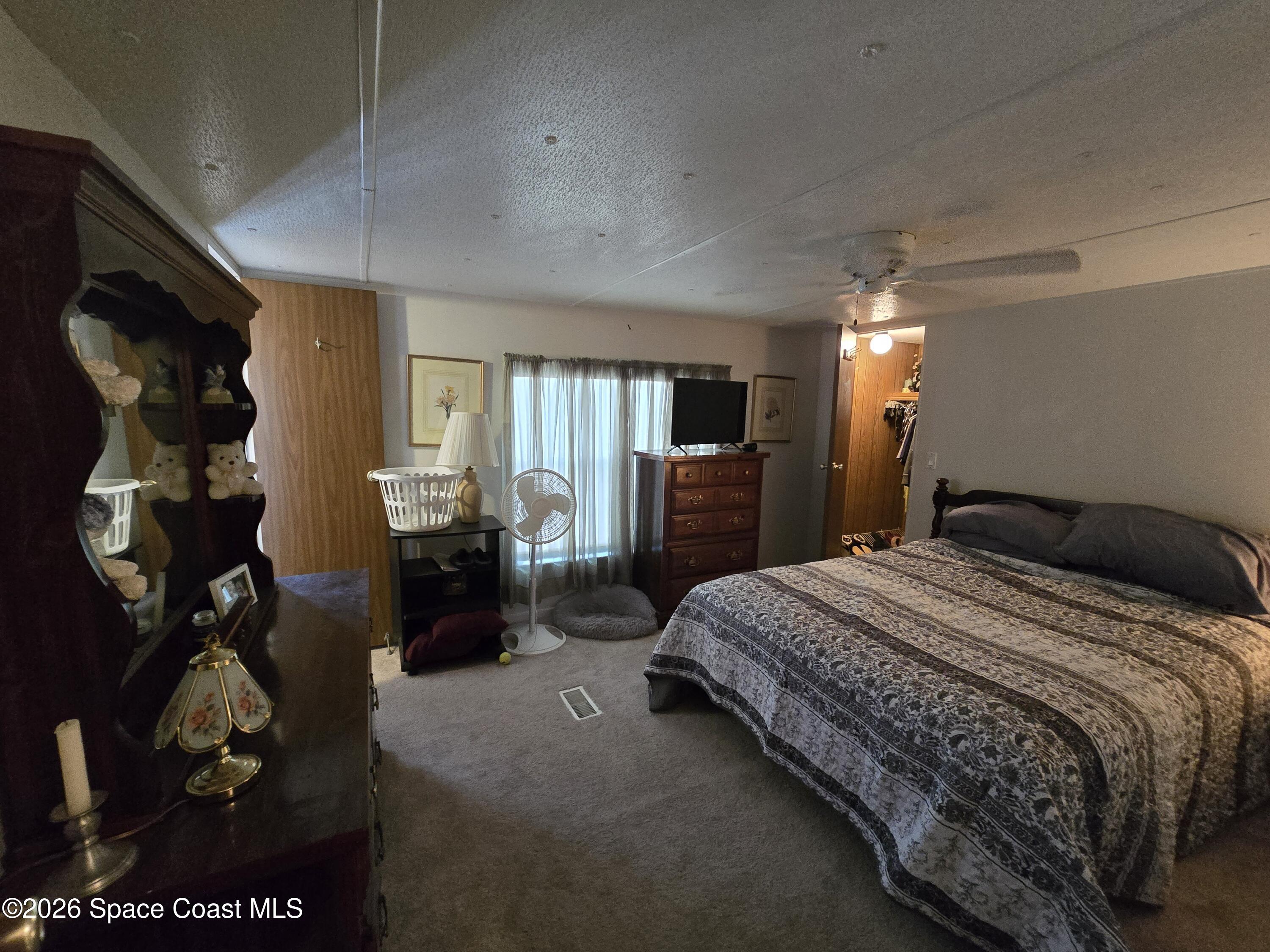 1058 Moonlight Court NE