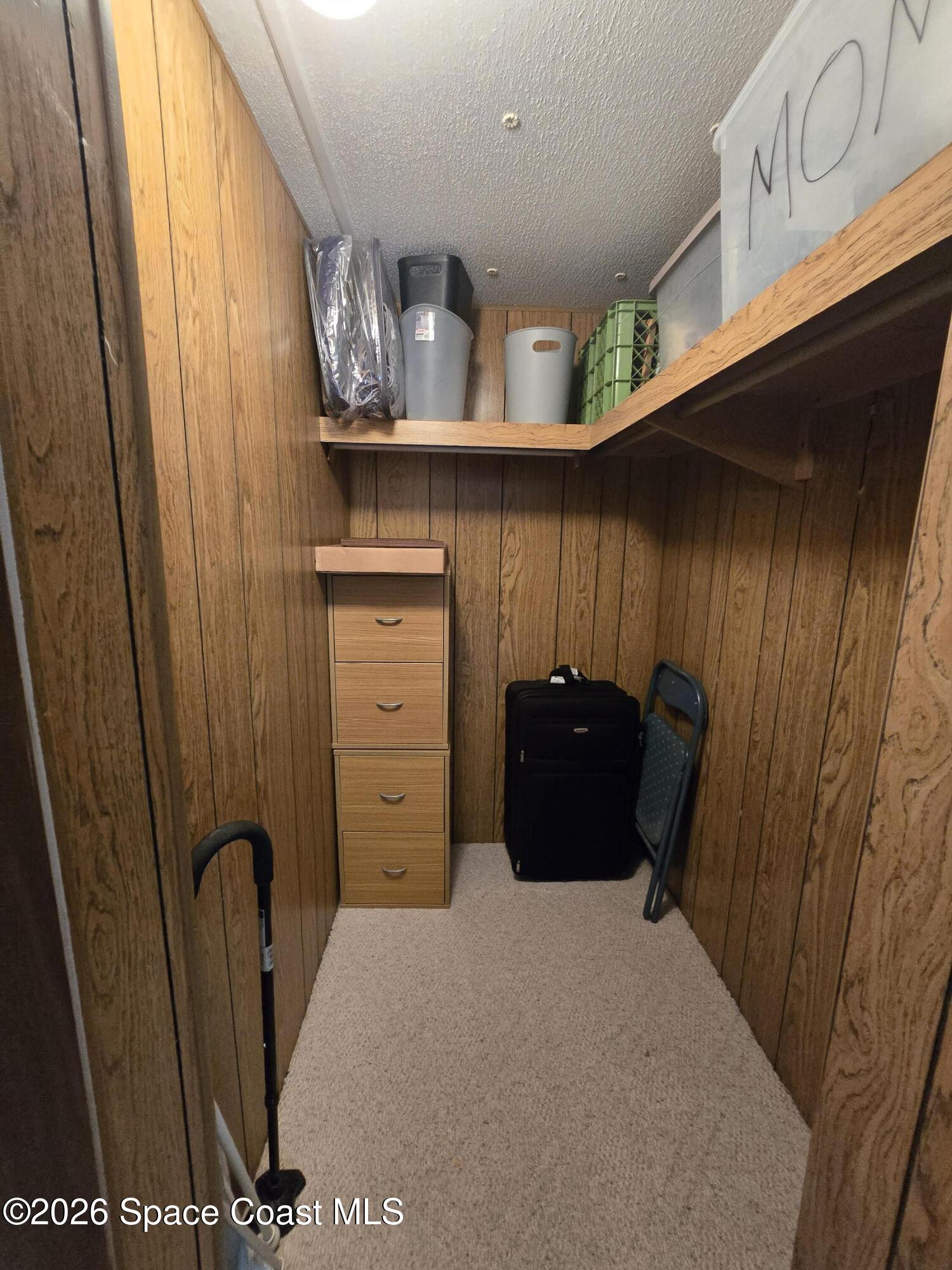 1058 Moonlight Court NE