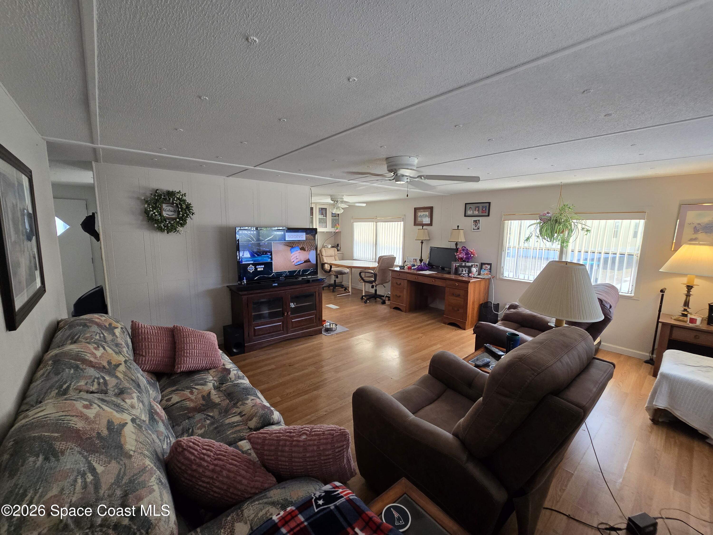 1058 Moonlight Court NE