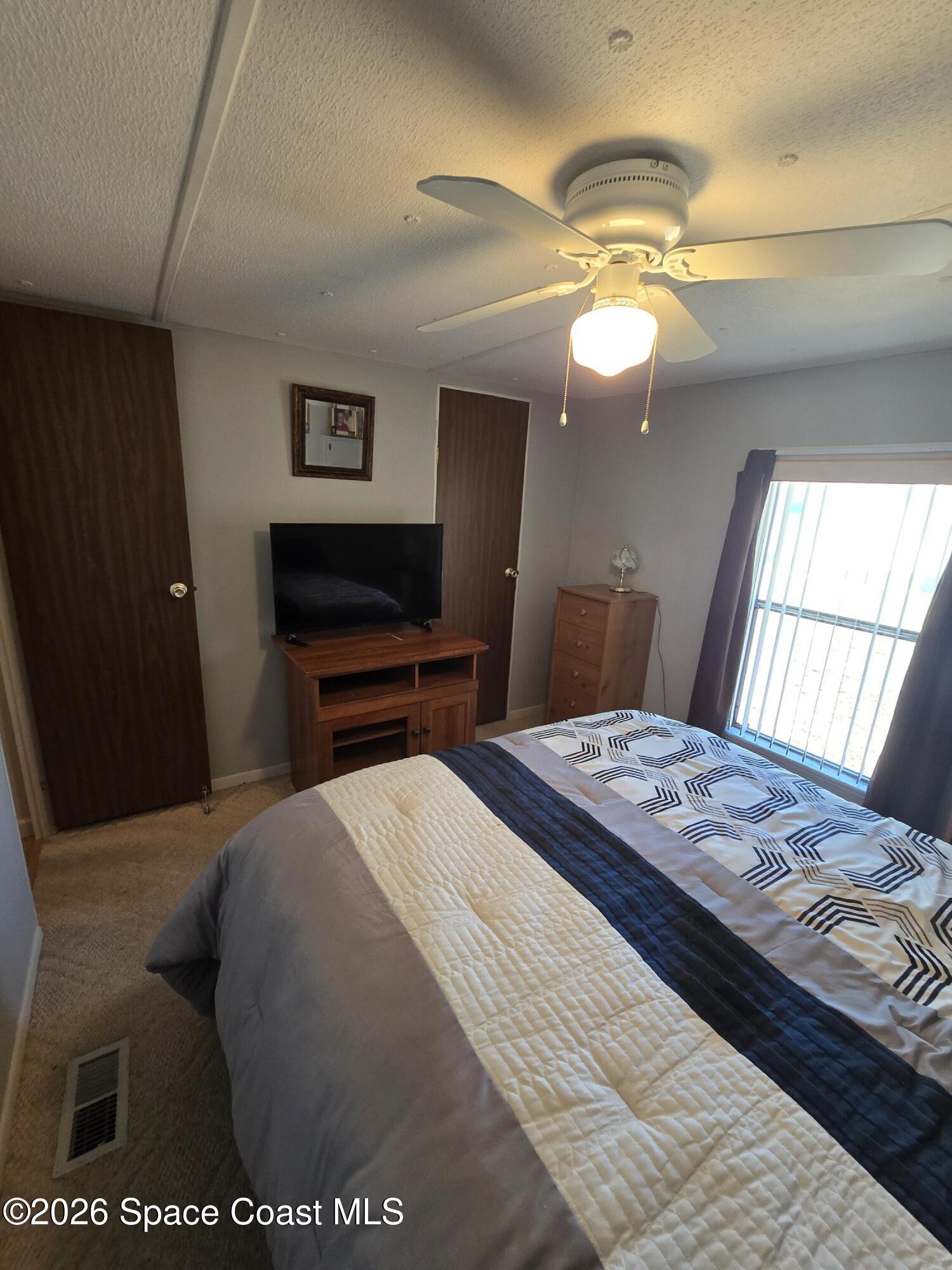 1058 Moonlight Court NE