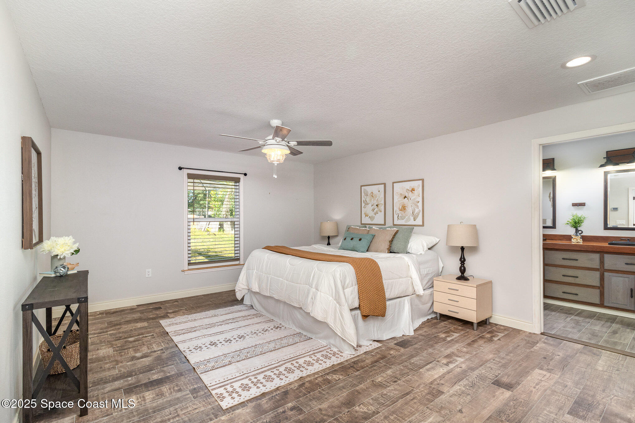 296 Santa Martia Street SW