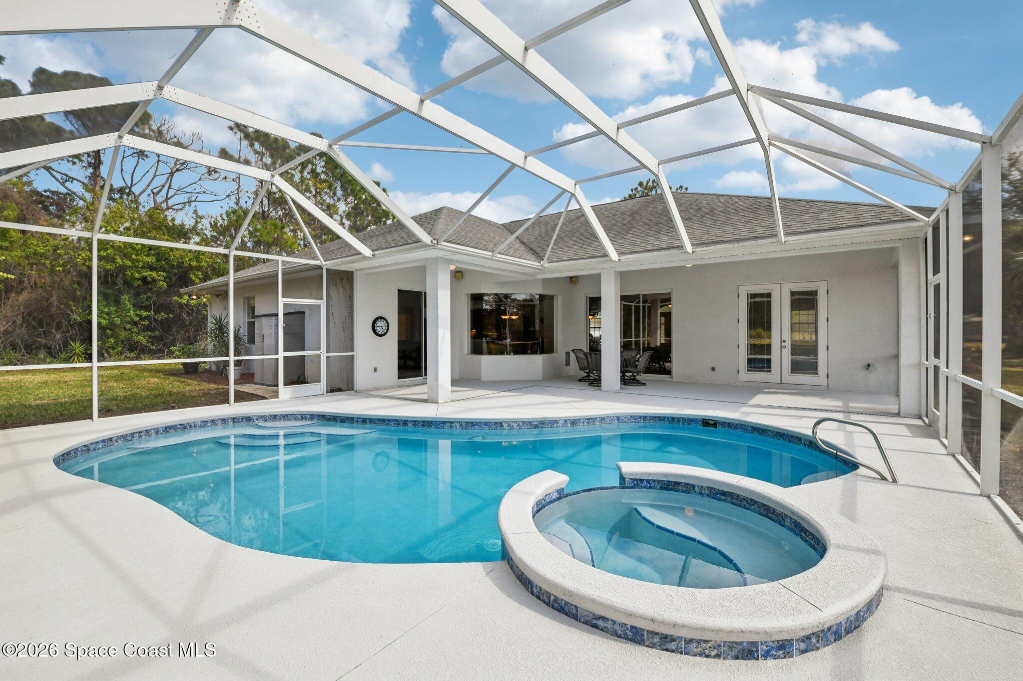 321 Brightwater Drive SE