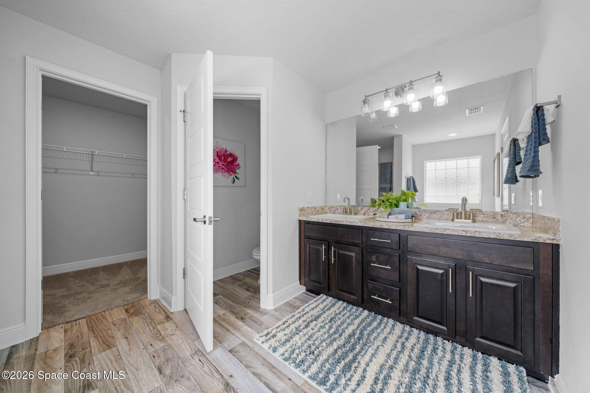 987 Le Baron Street SW