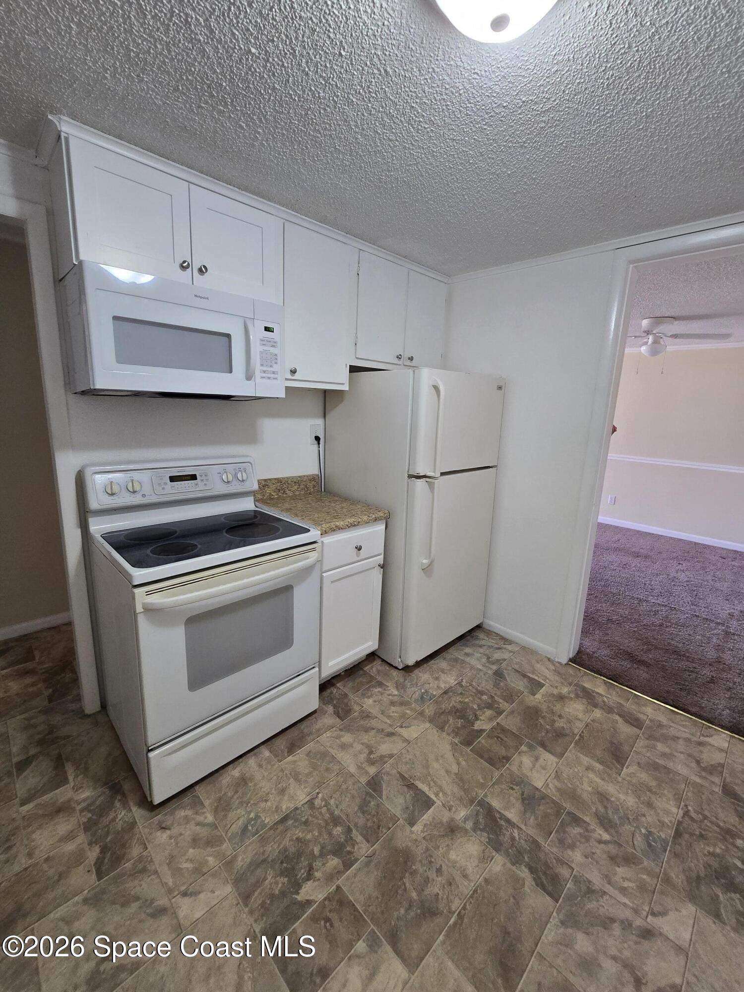 1700 Bottlebrush Drive NE 105