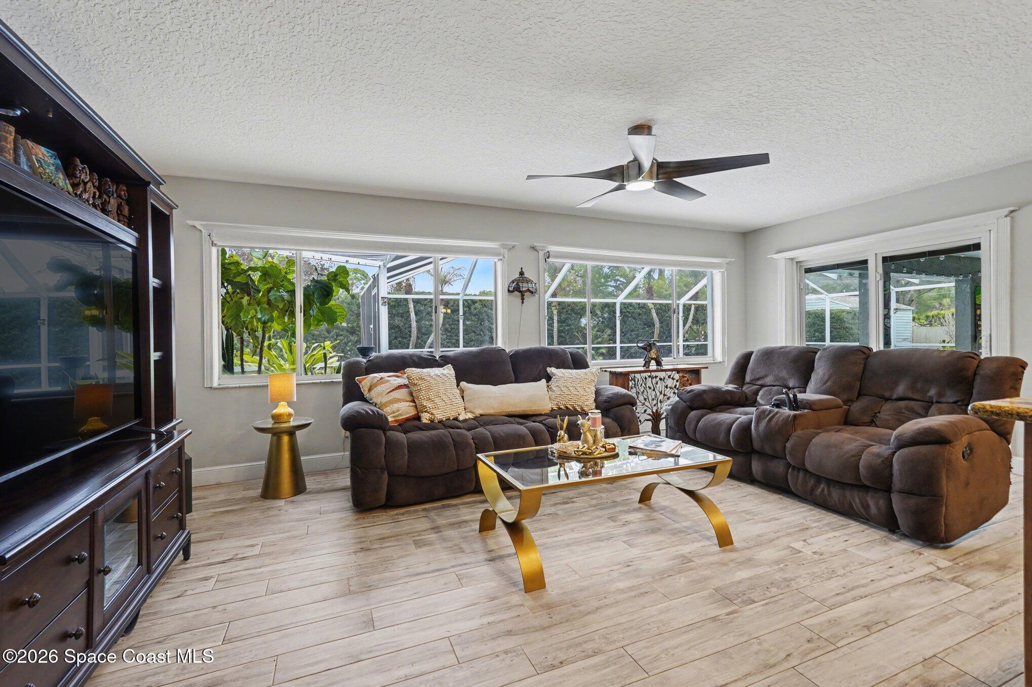 777 Firestone Street NE