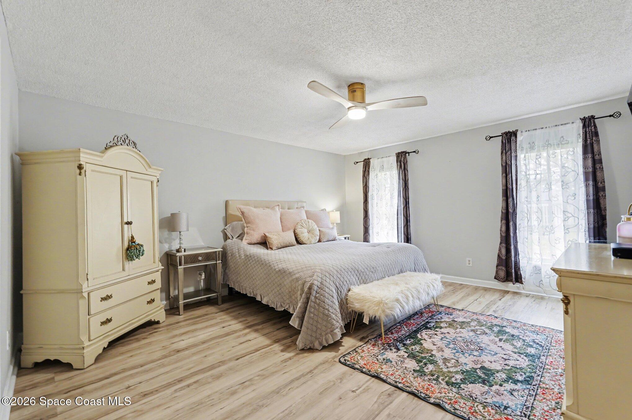 777 Firestone Street NE