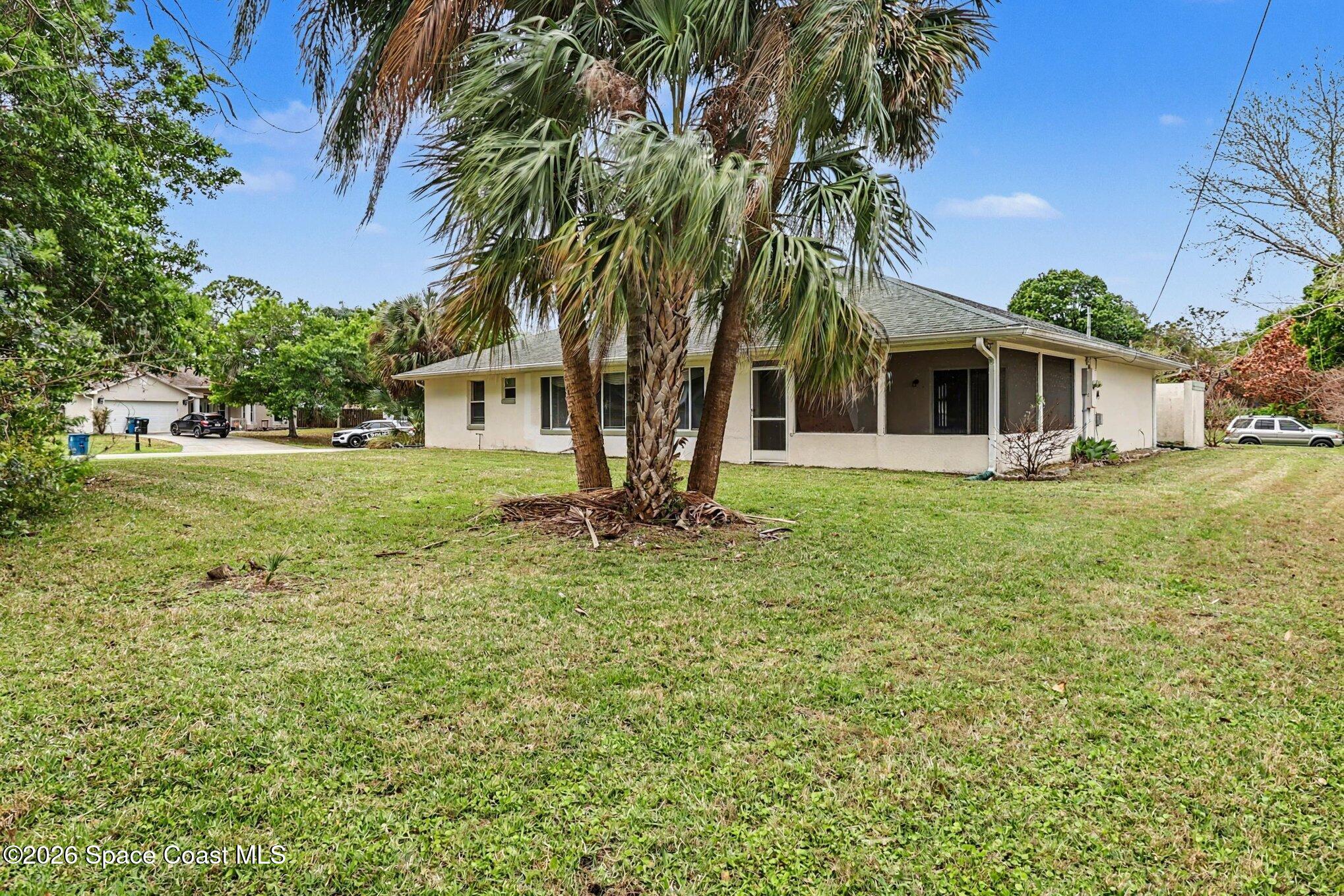 875 Gabriel Avenue NE