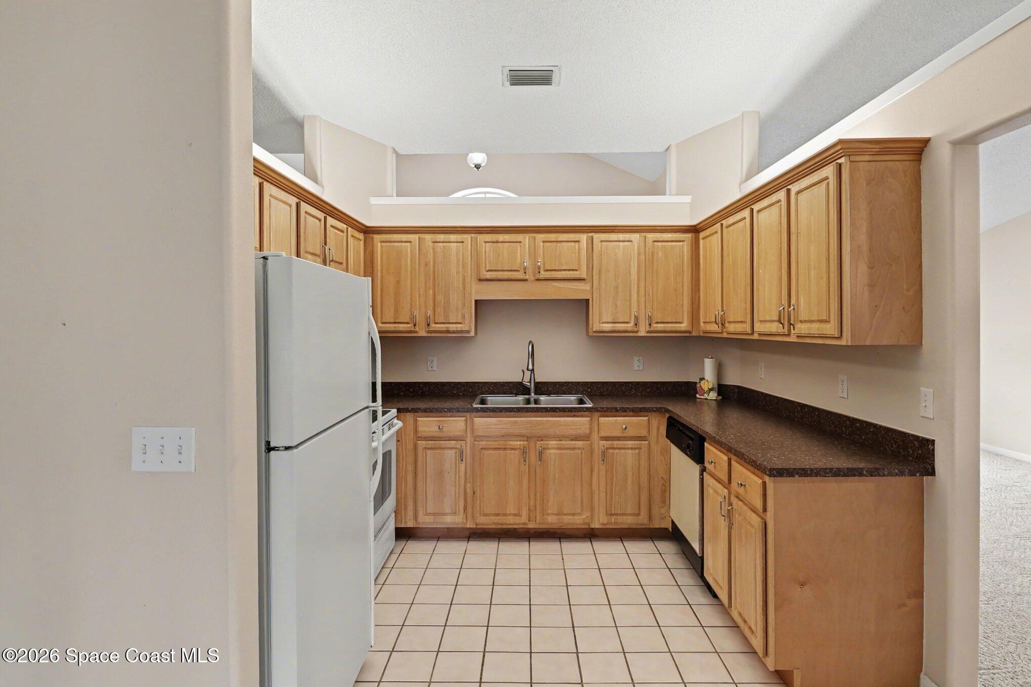 875 Gabriel Avenue NE