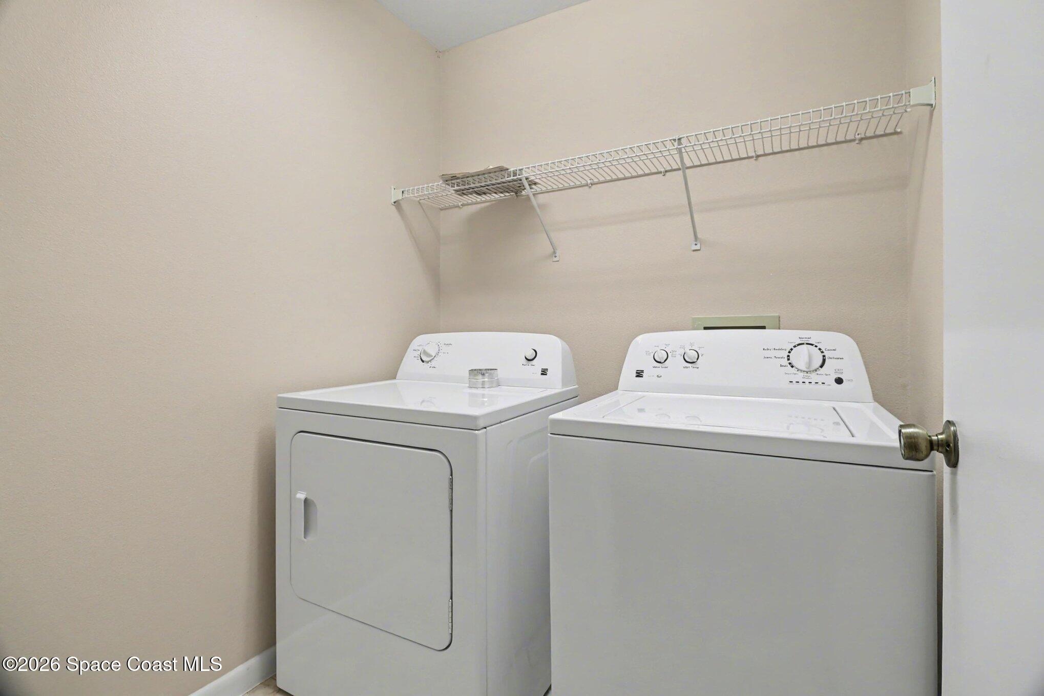 875 Gabriel Avenue NE