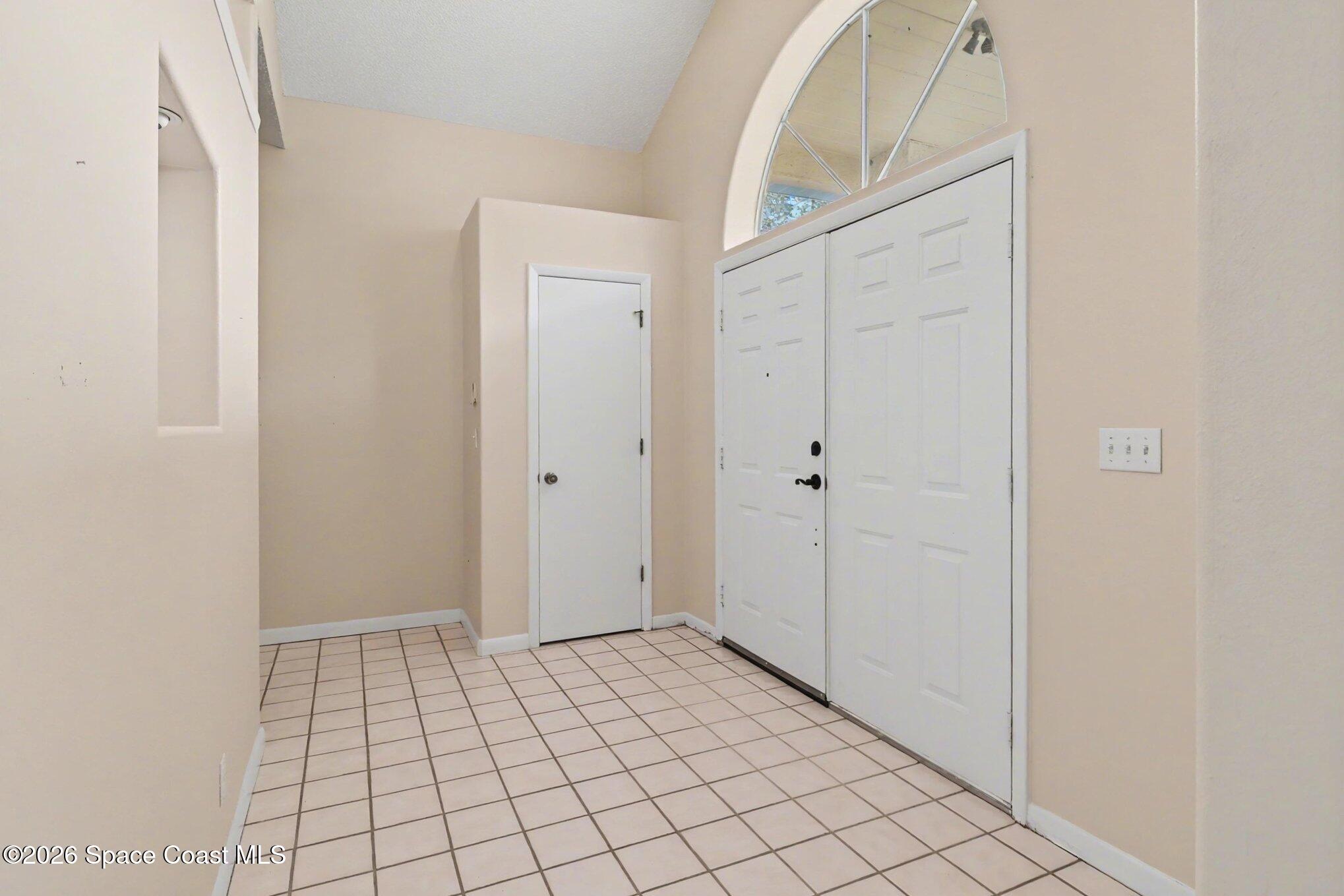 875 Gabriel Avenue NE