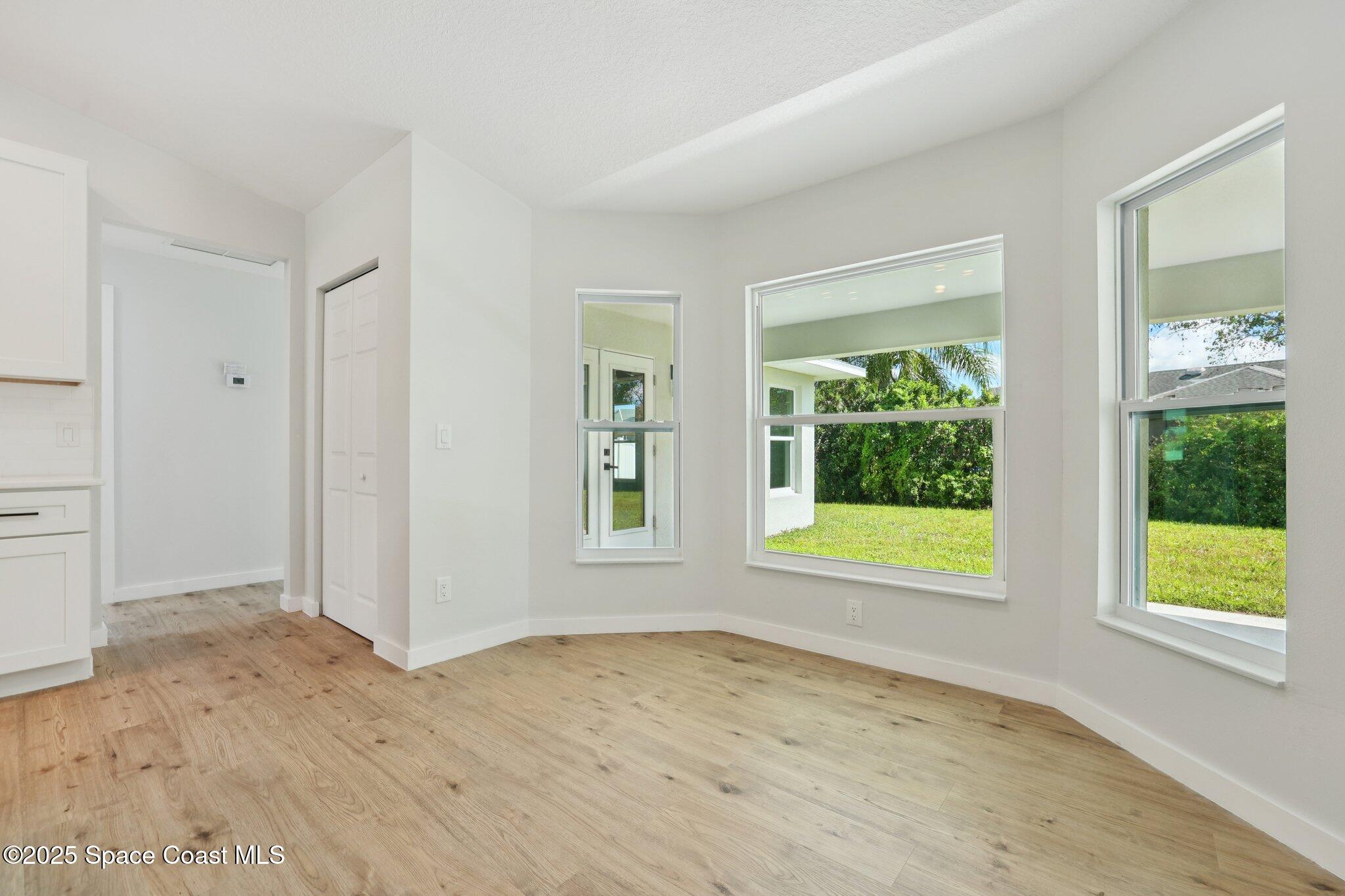 1441 Eldron Boulevard SE