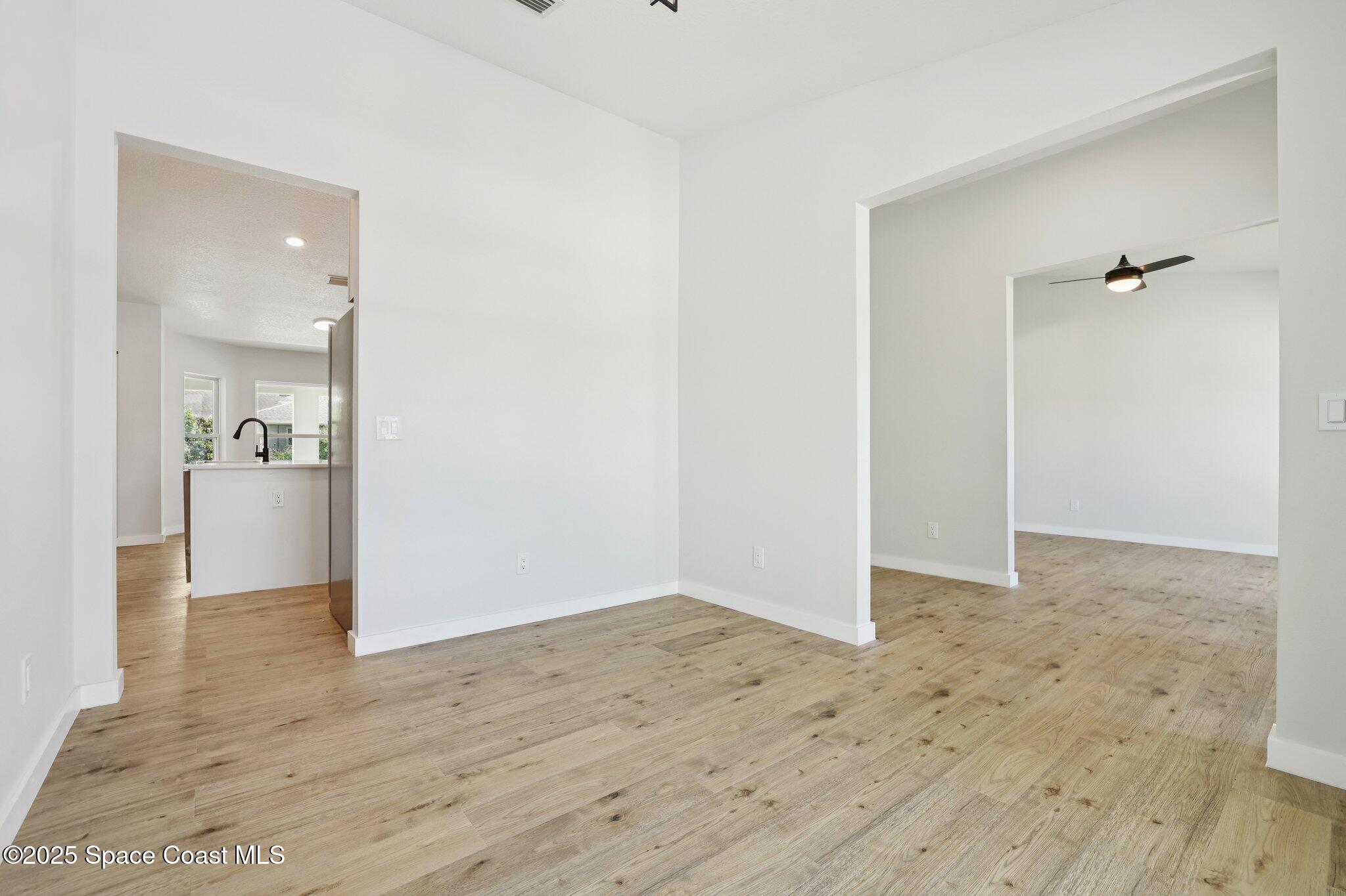 1441 Eldron Boulevard SE