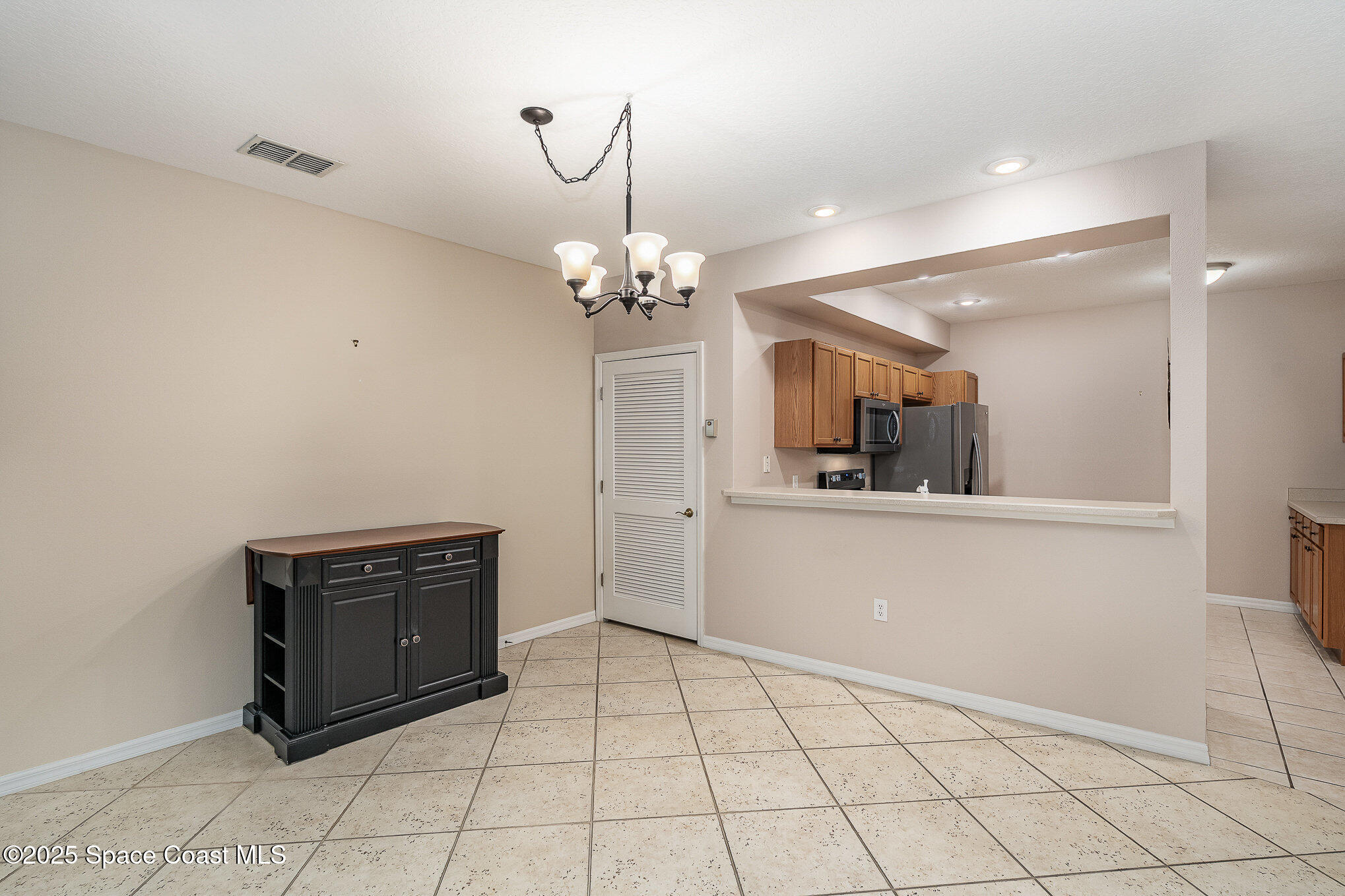 400 Trotter Lane 102