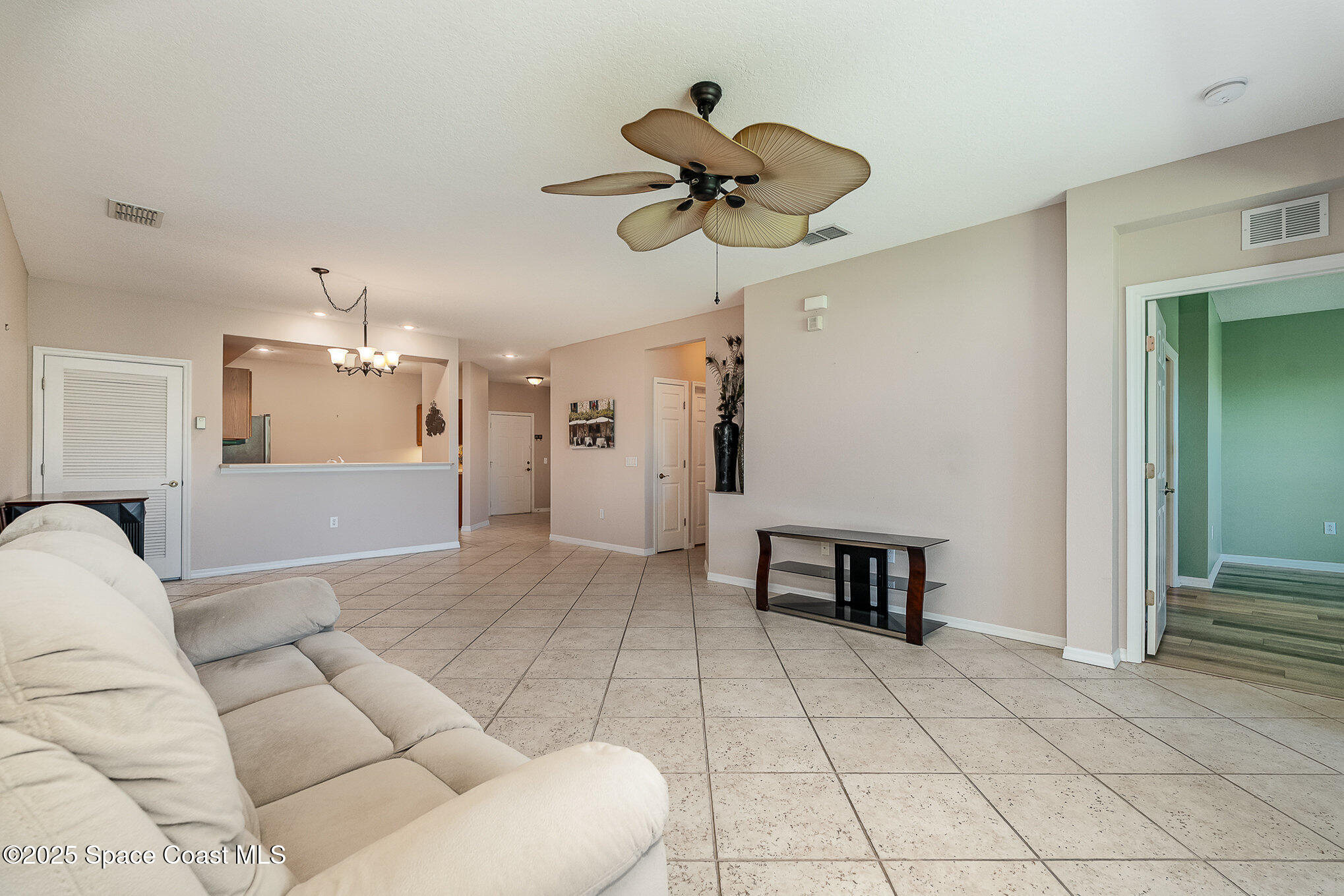400 Trotter Lane 102