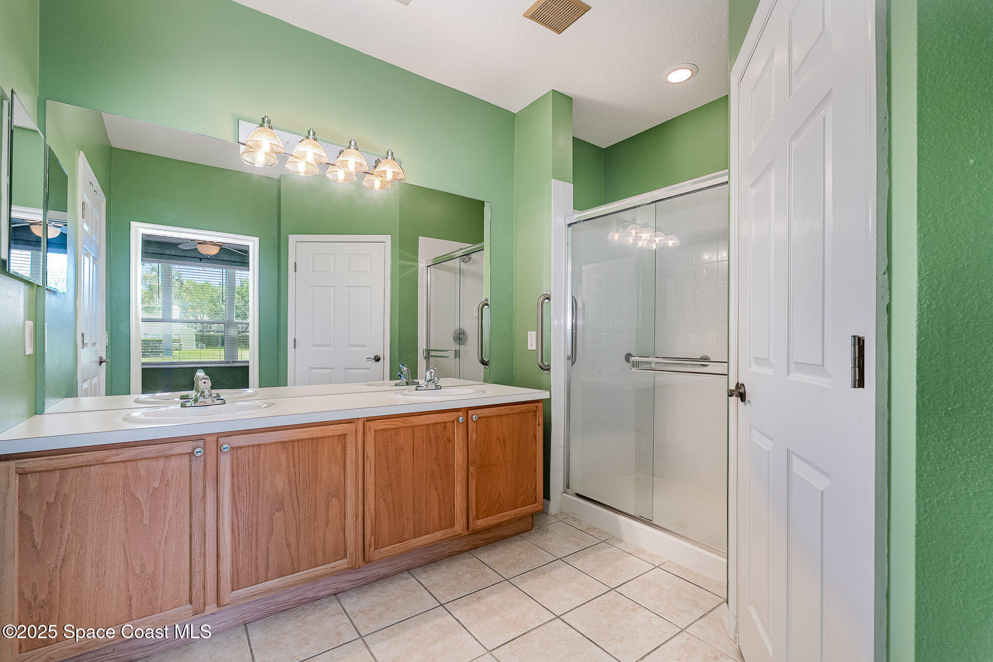 400 Trotter Lane 102