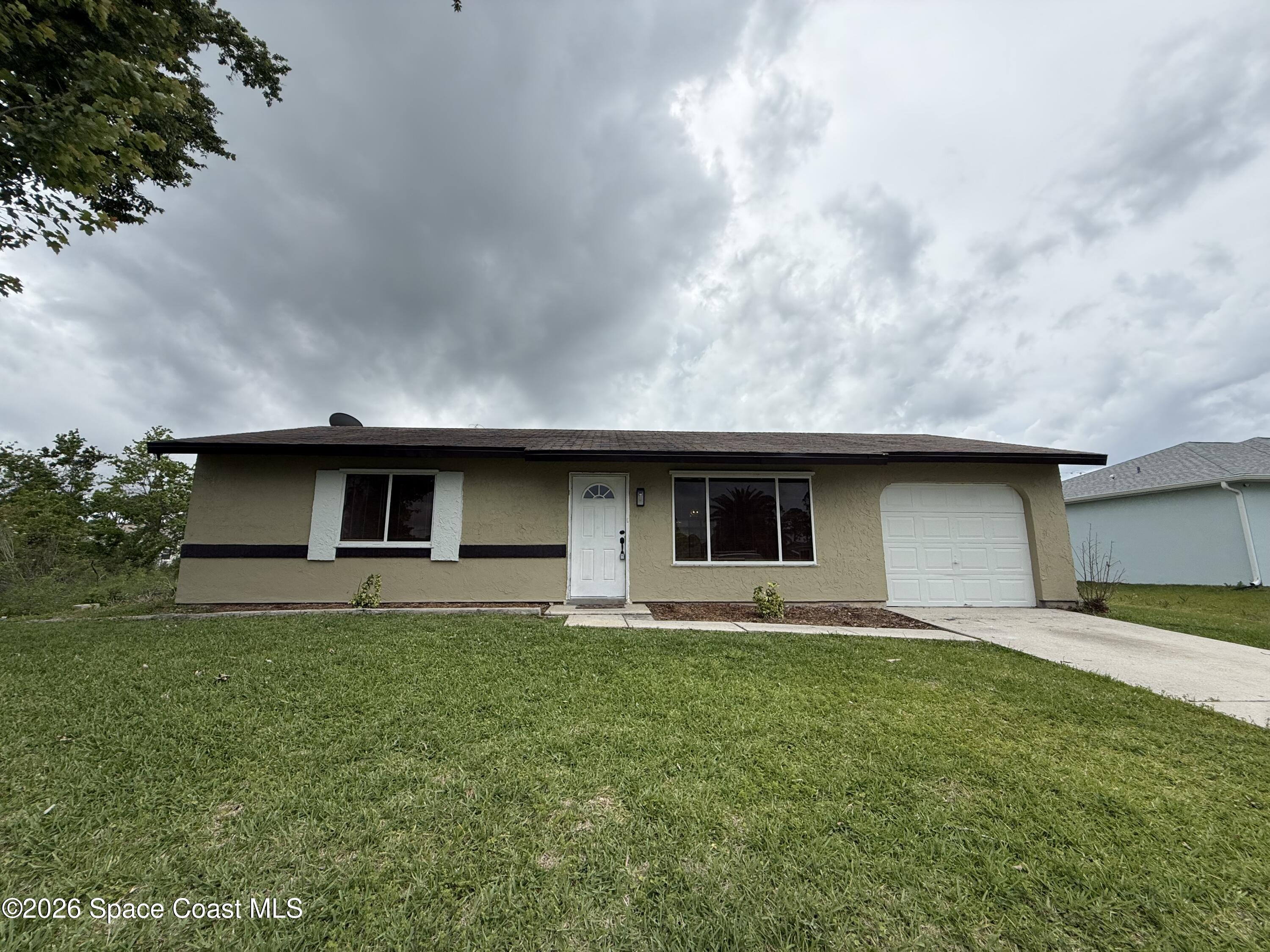 1490 Van Buren Avenue SE