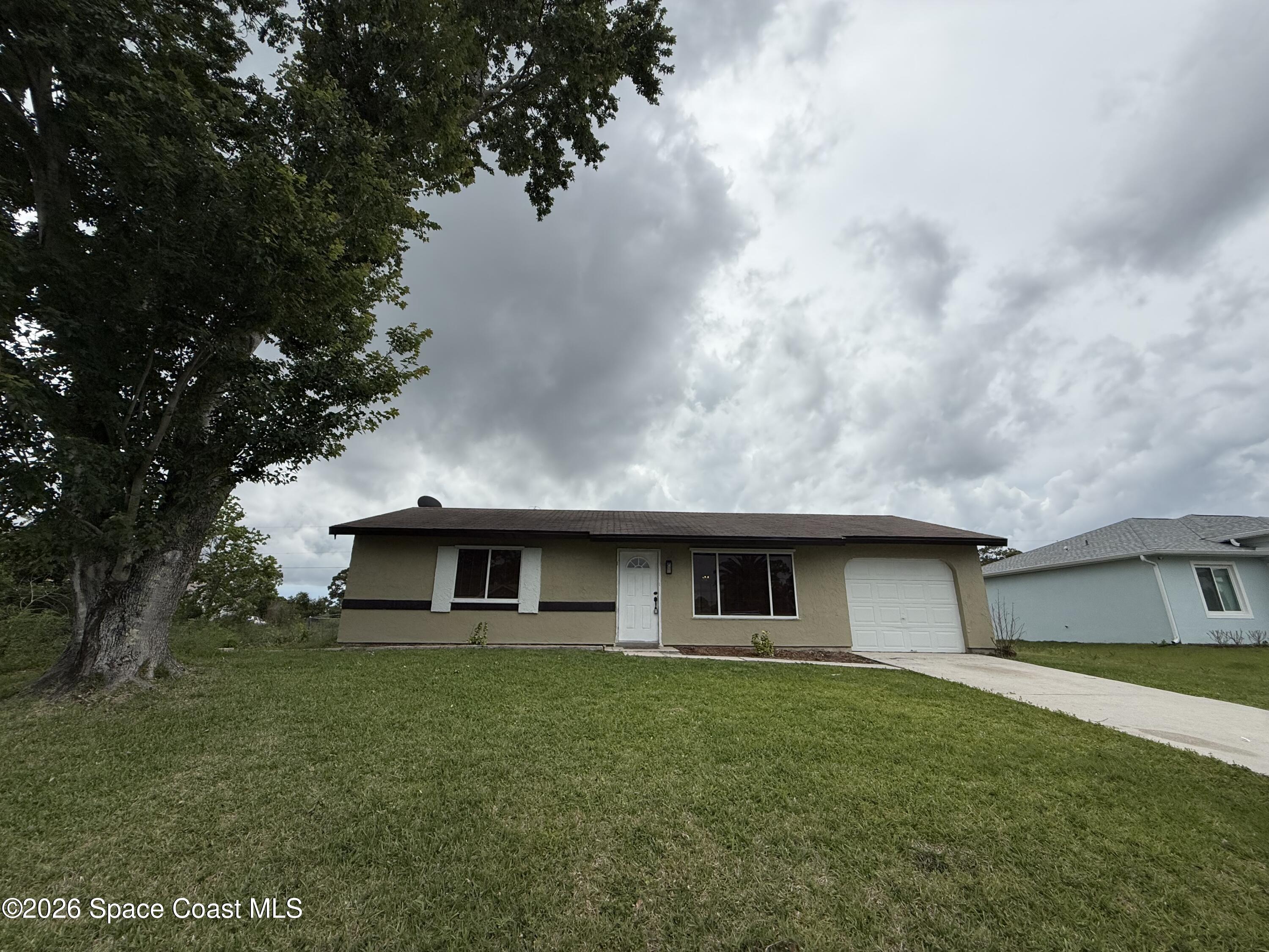 1490 Van Buren Avenue SE
